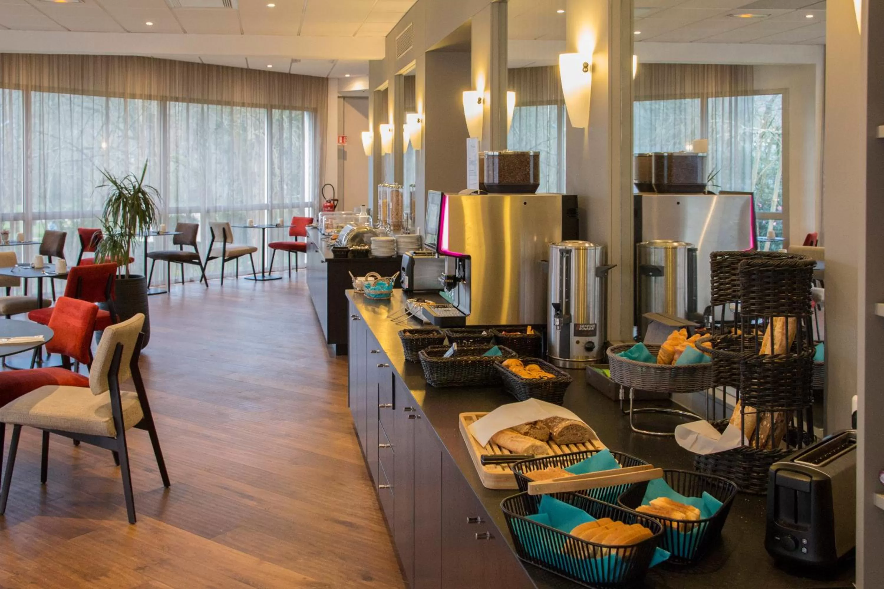 Breakfast in Oceania Quimper