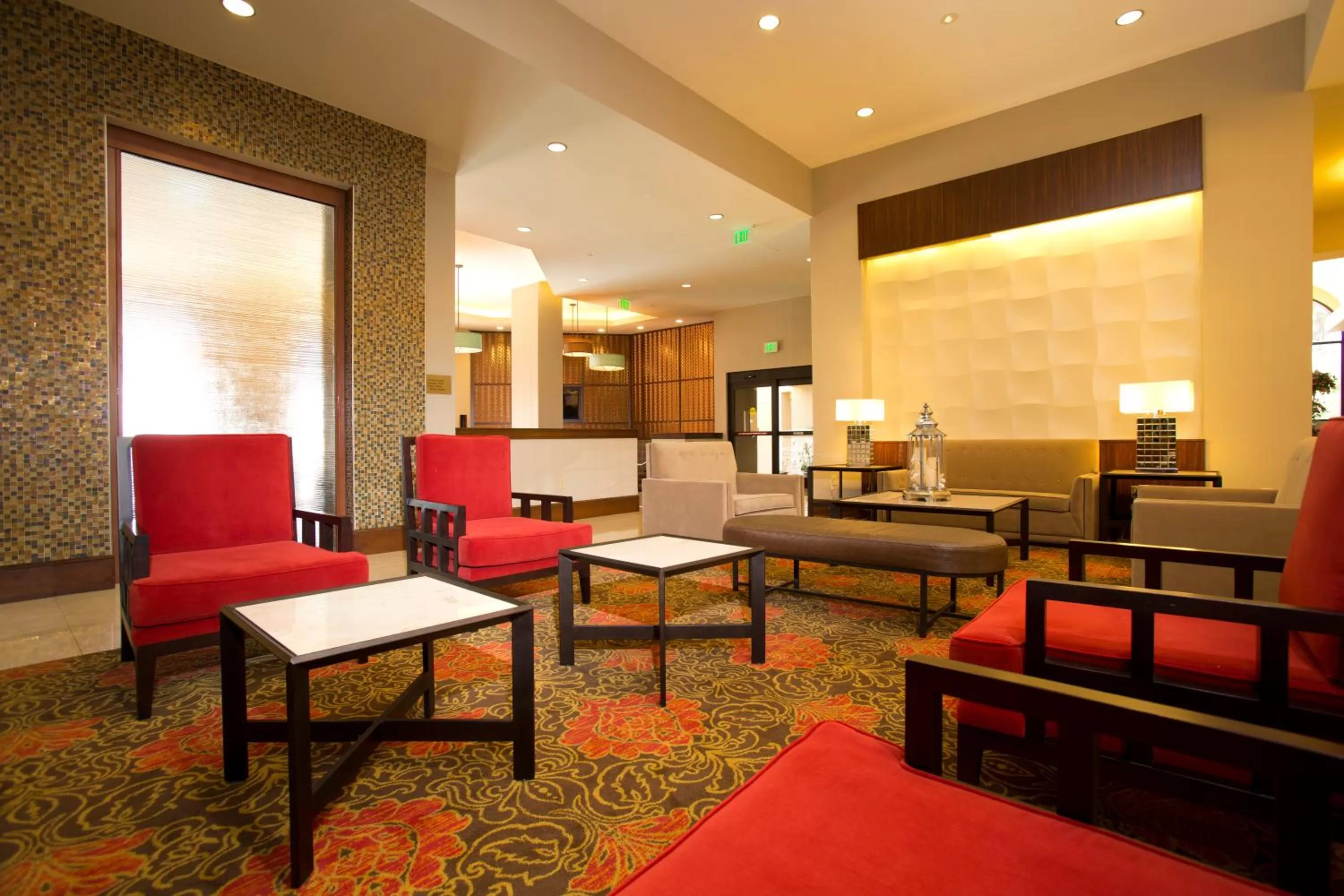 Lobby or reception in Ramada Plaza by Wyndham Orlando Resort & Suites Intl Drive - Newly Renovated!