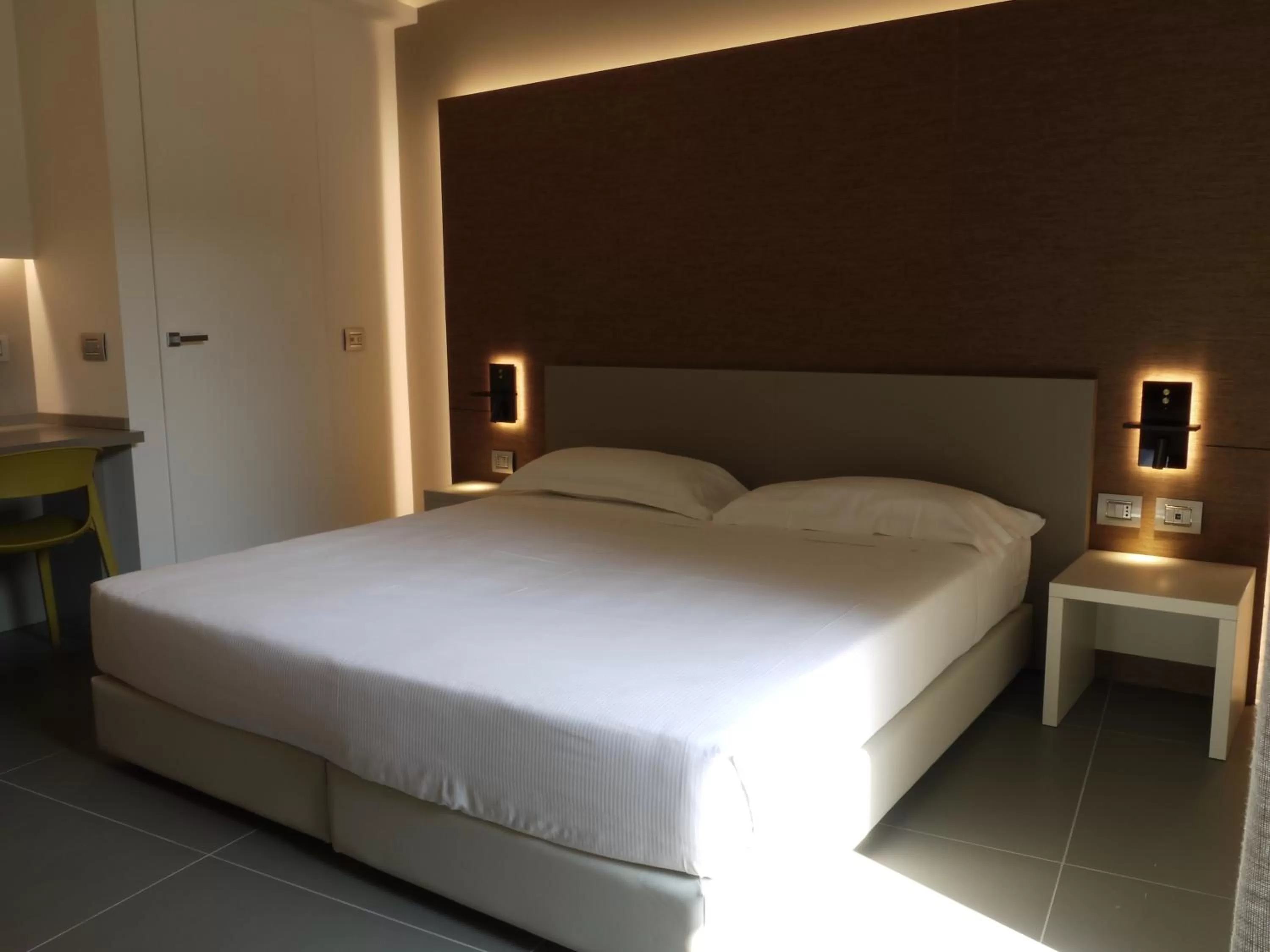 Photo of the whole room, Bed in RB del Teatro&Apartaments