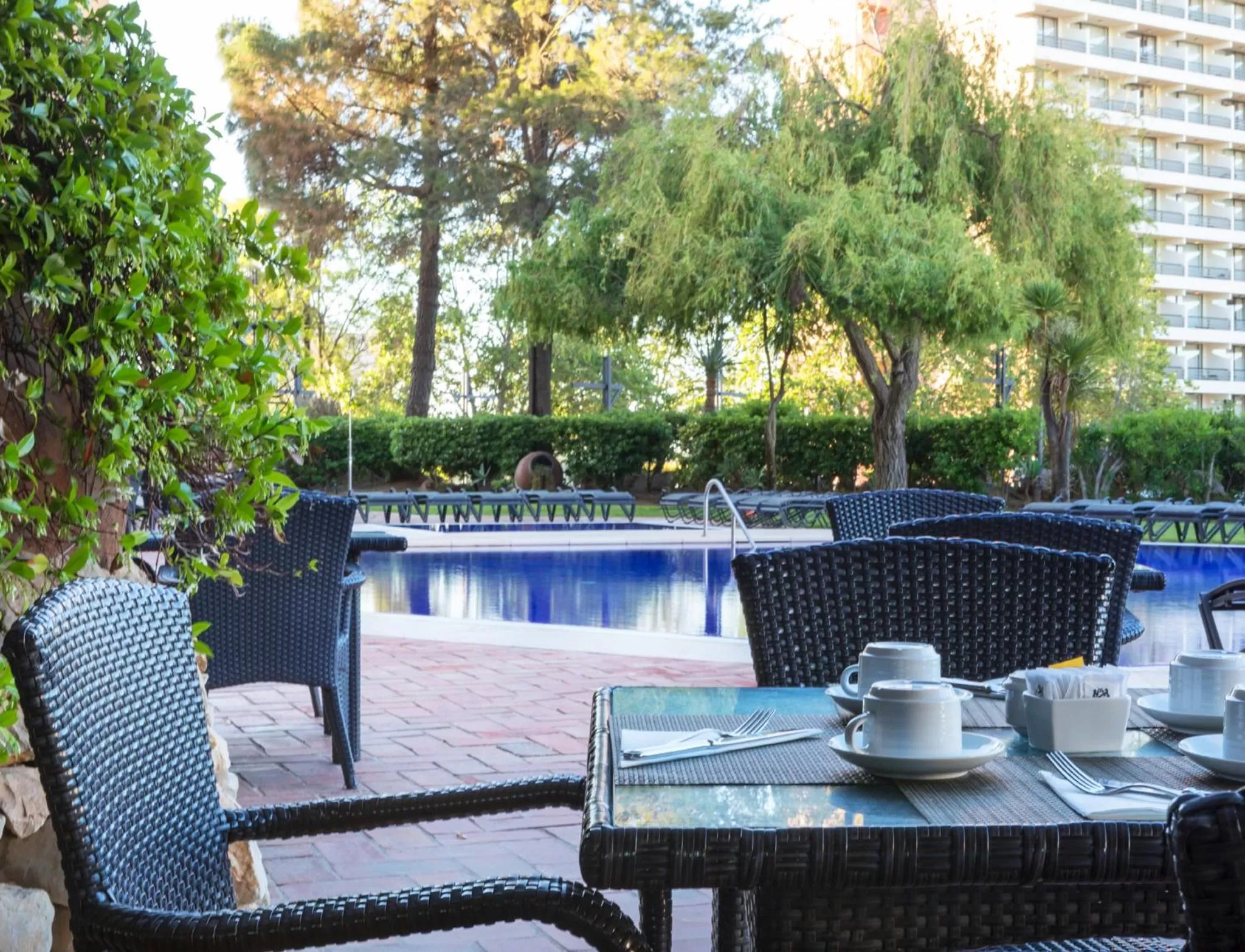 Restaurant/places to eat in Dom Pedro Marina