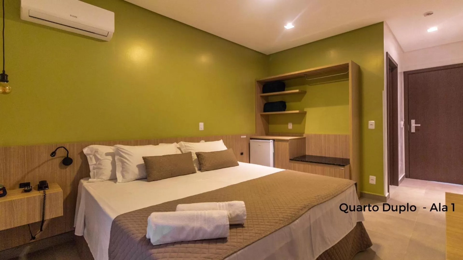 Bed in Hotel & Pousada Favareto