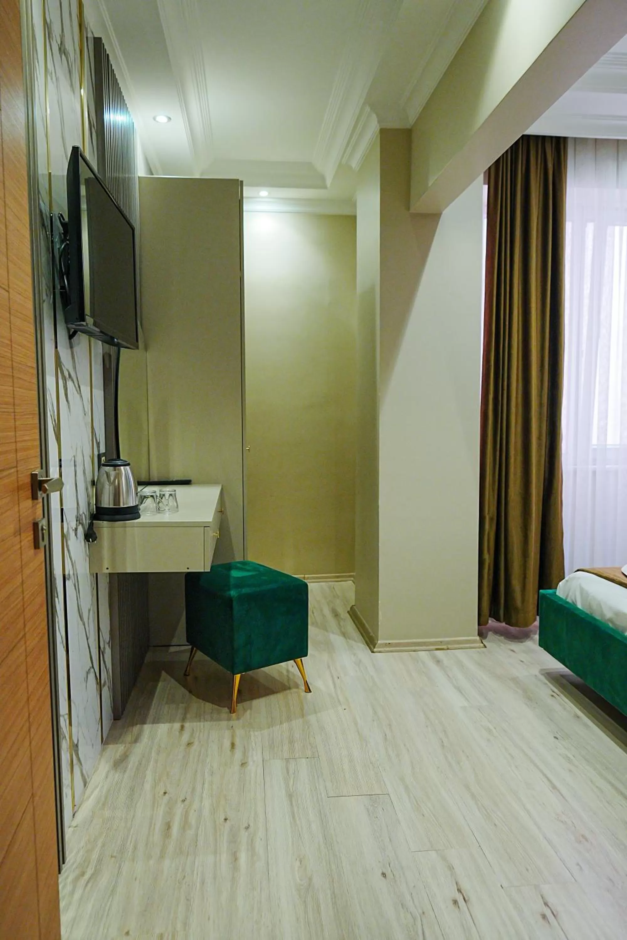 Massage, Bed in Reyyan Hotel