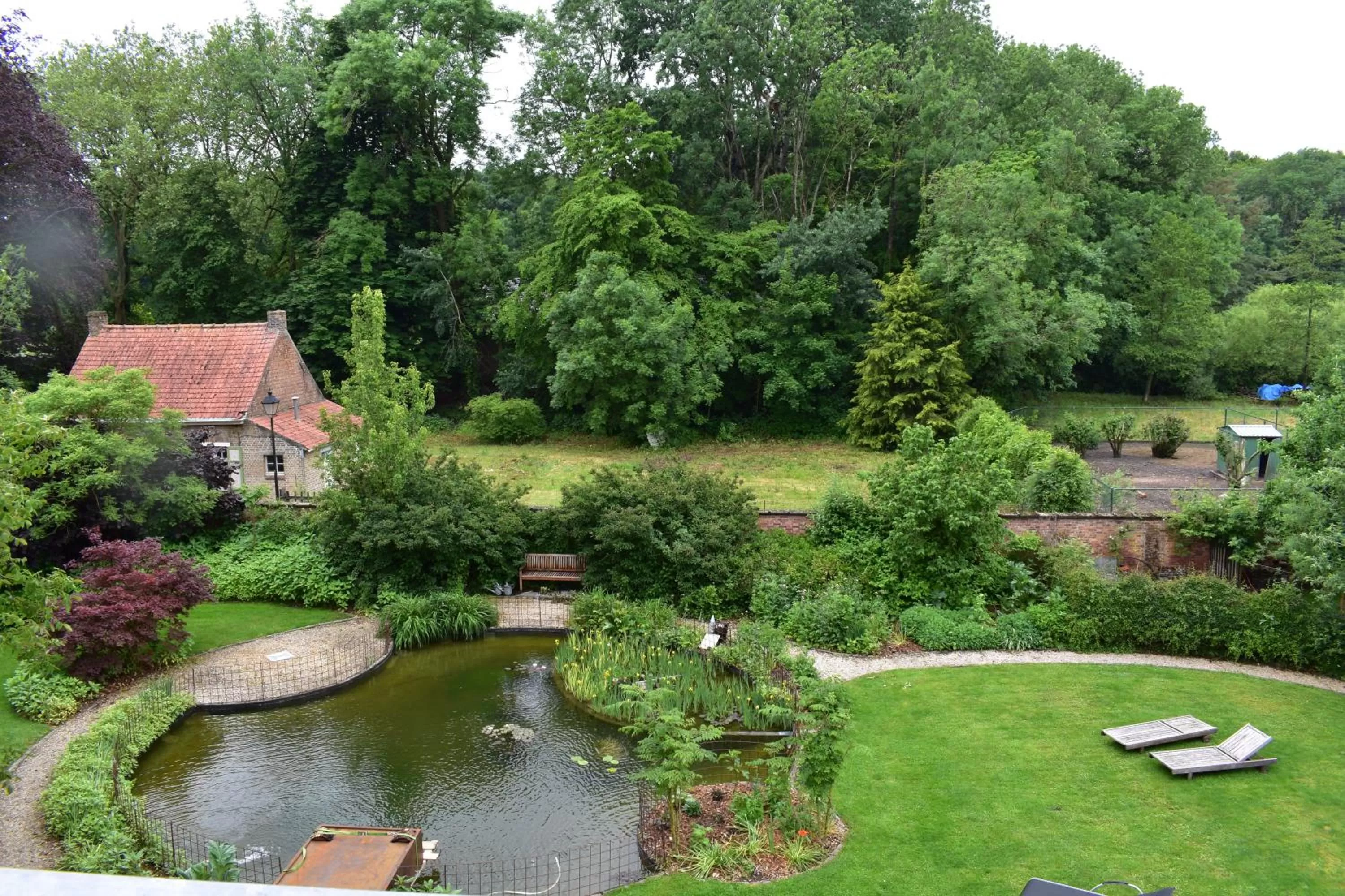 Garden view in B&B Pastorie van Merkem