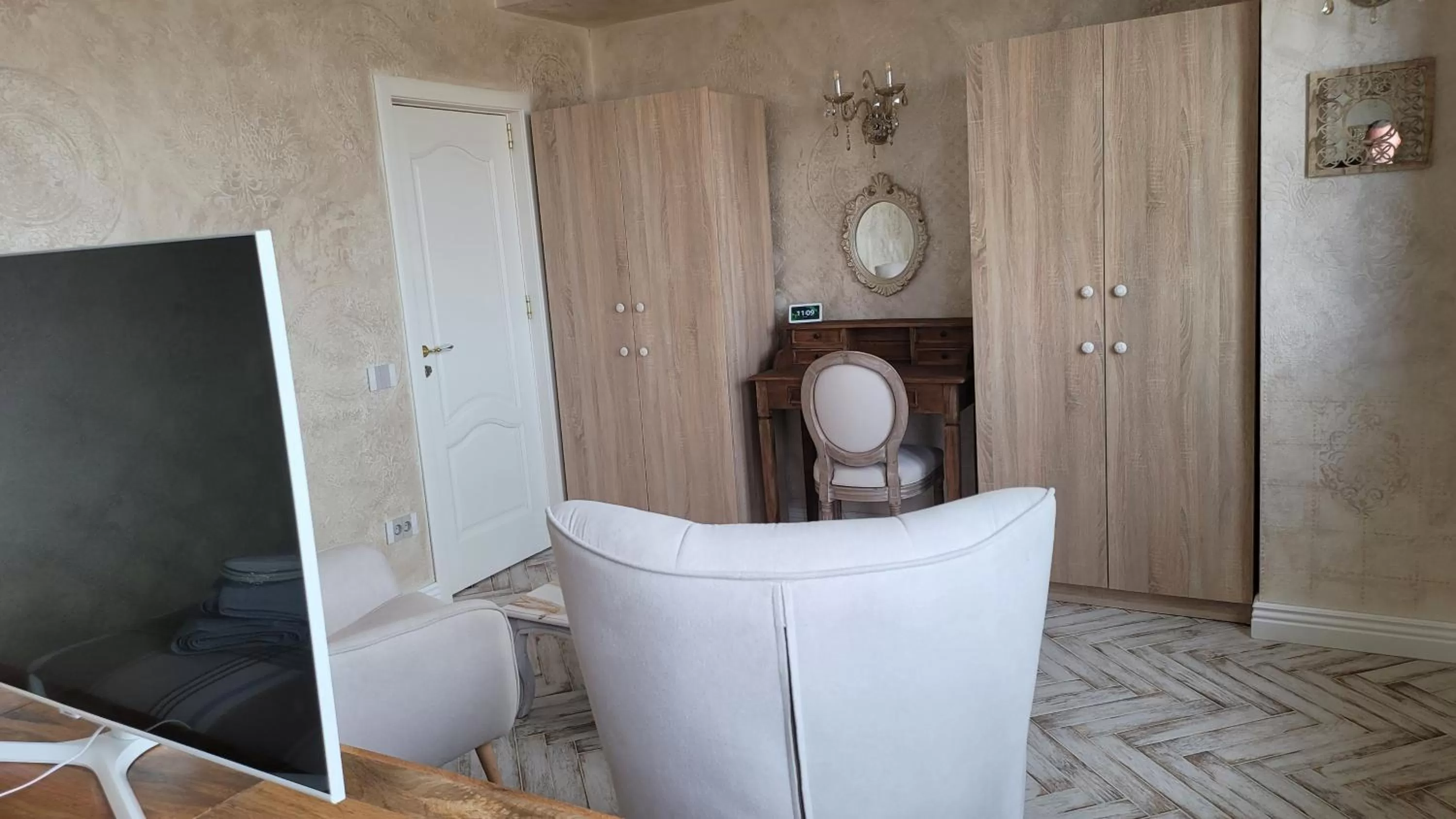 TV and multimedia, Bathroom in Terrace Suites Iasi