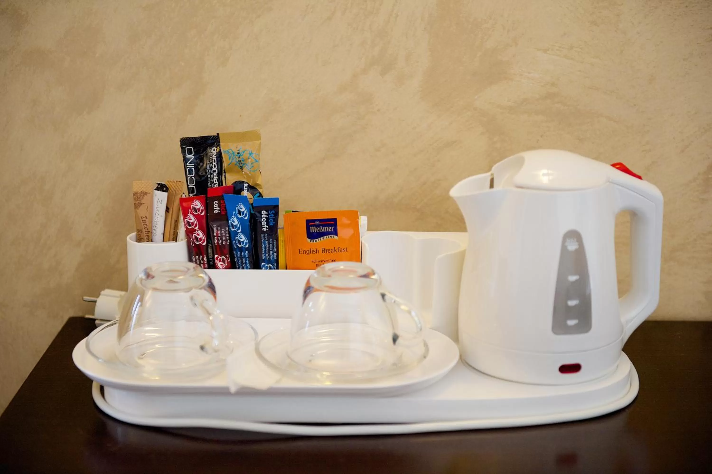 Coffee/tea facilities in Best Western Hotel Luxor