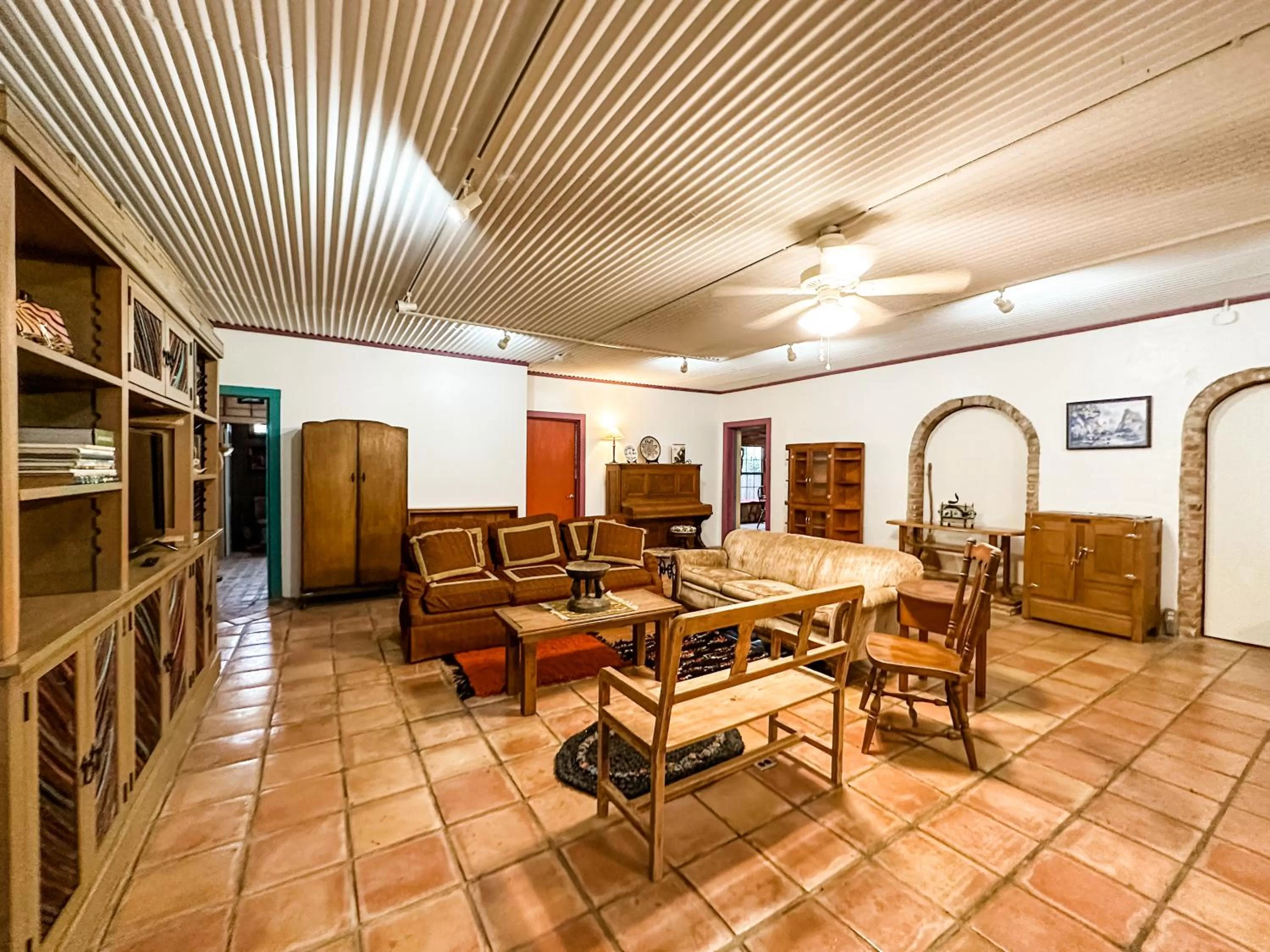 Living room in Inn at the Art Center