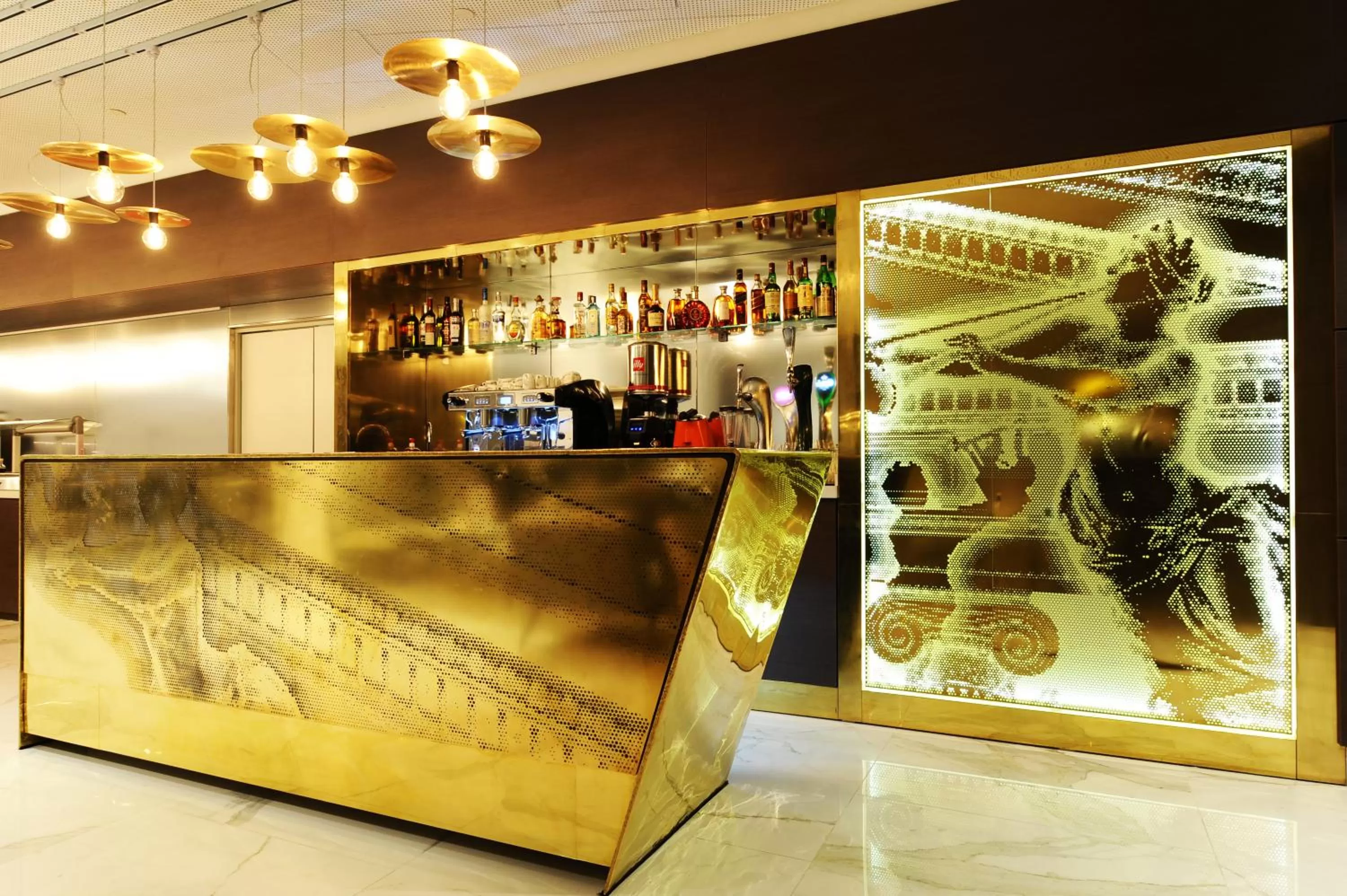 Lobby or reception in Mercure Bucharest City Center