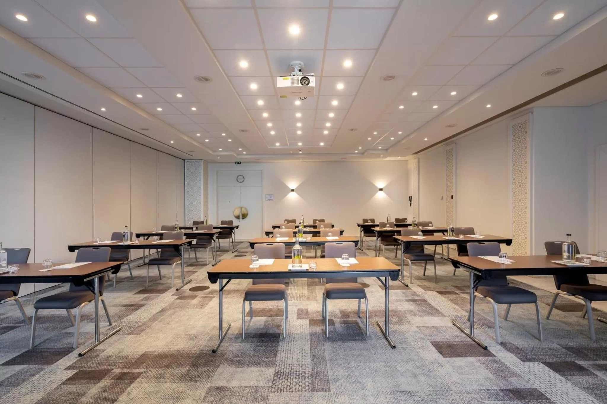 Meeting/conference room in Holiday Inn Hasselt by IHG