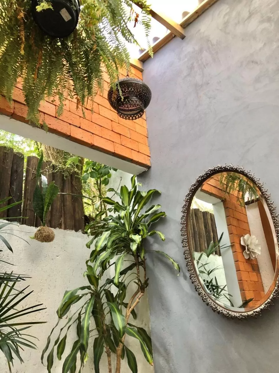 Garden view in Pousada Santarina