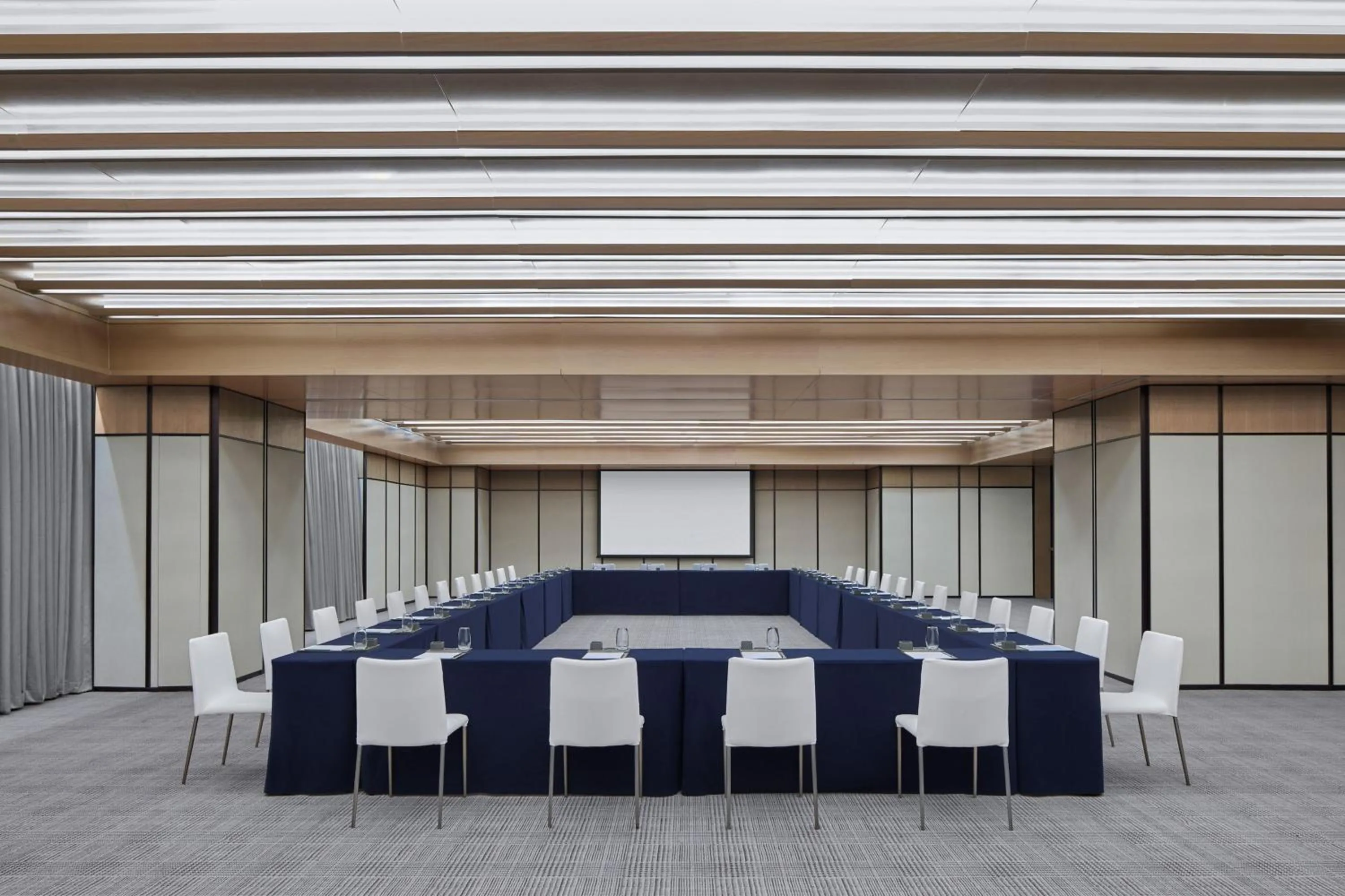 Meeting/conference room, Bed in JW Marriott Hotel Changsha