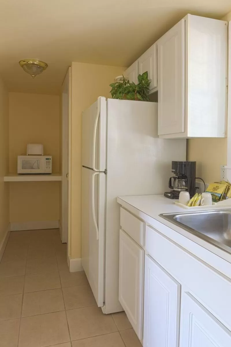Kitchen or kitchenette in The Club at New Seabury