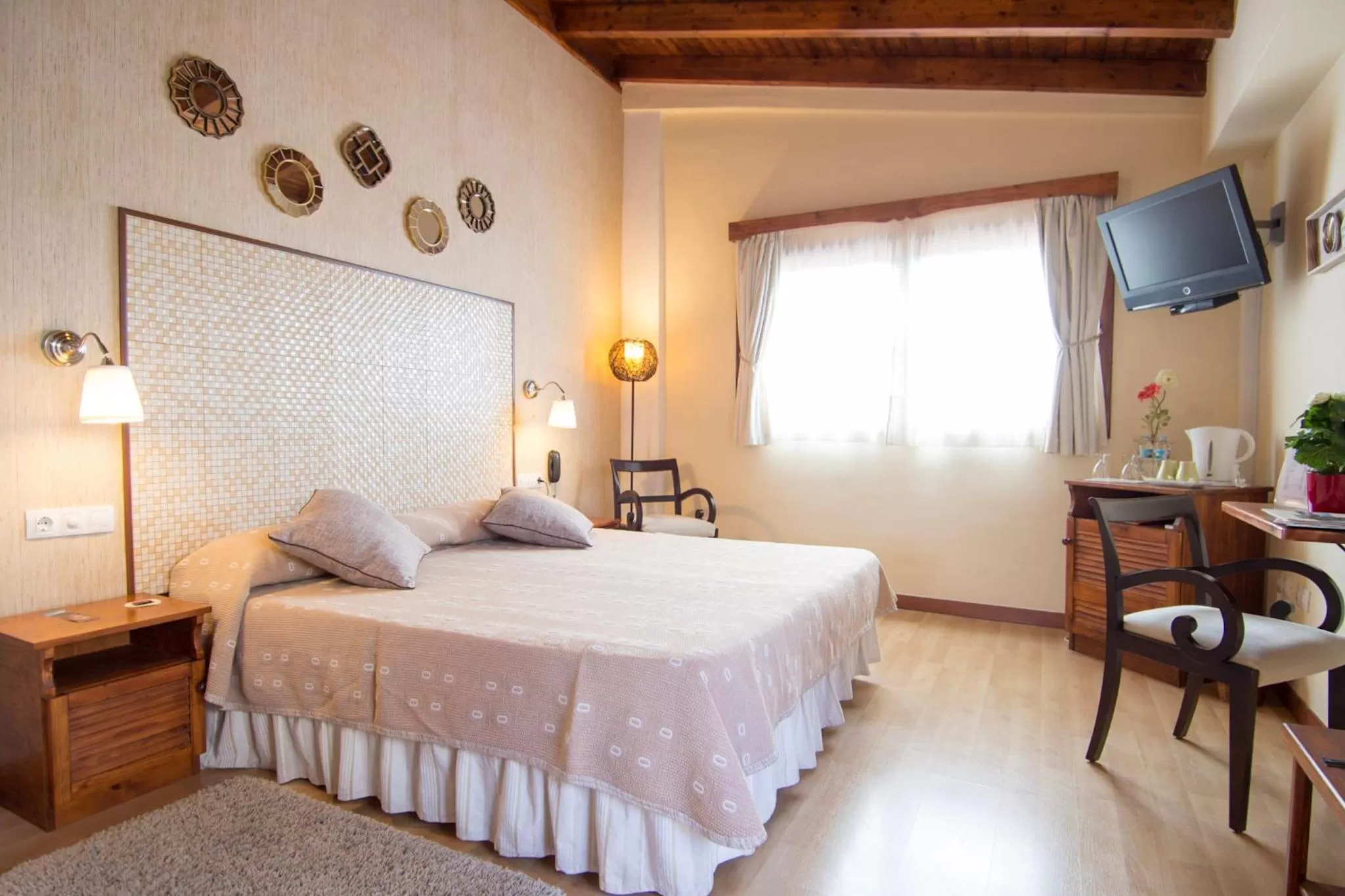 Photo of the whole room, Bed in Gara Hotel