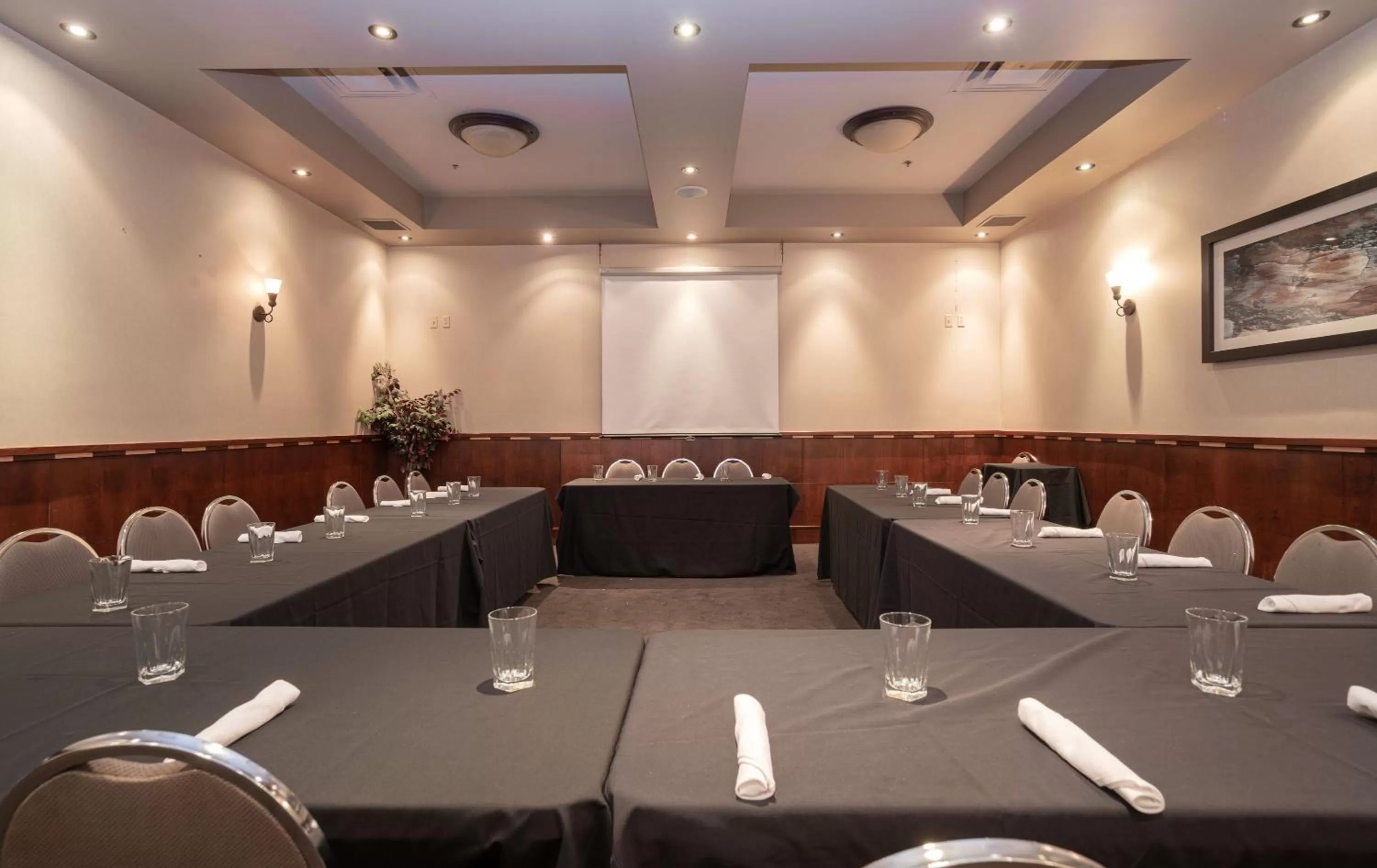 Meeting/conference room in Sandman Hotel Red Deer