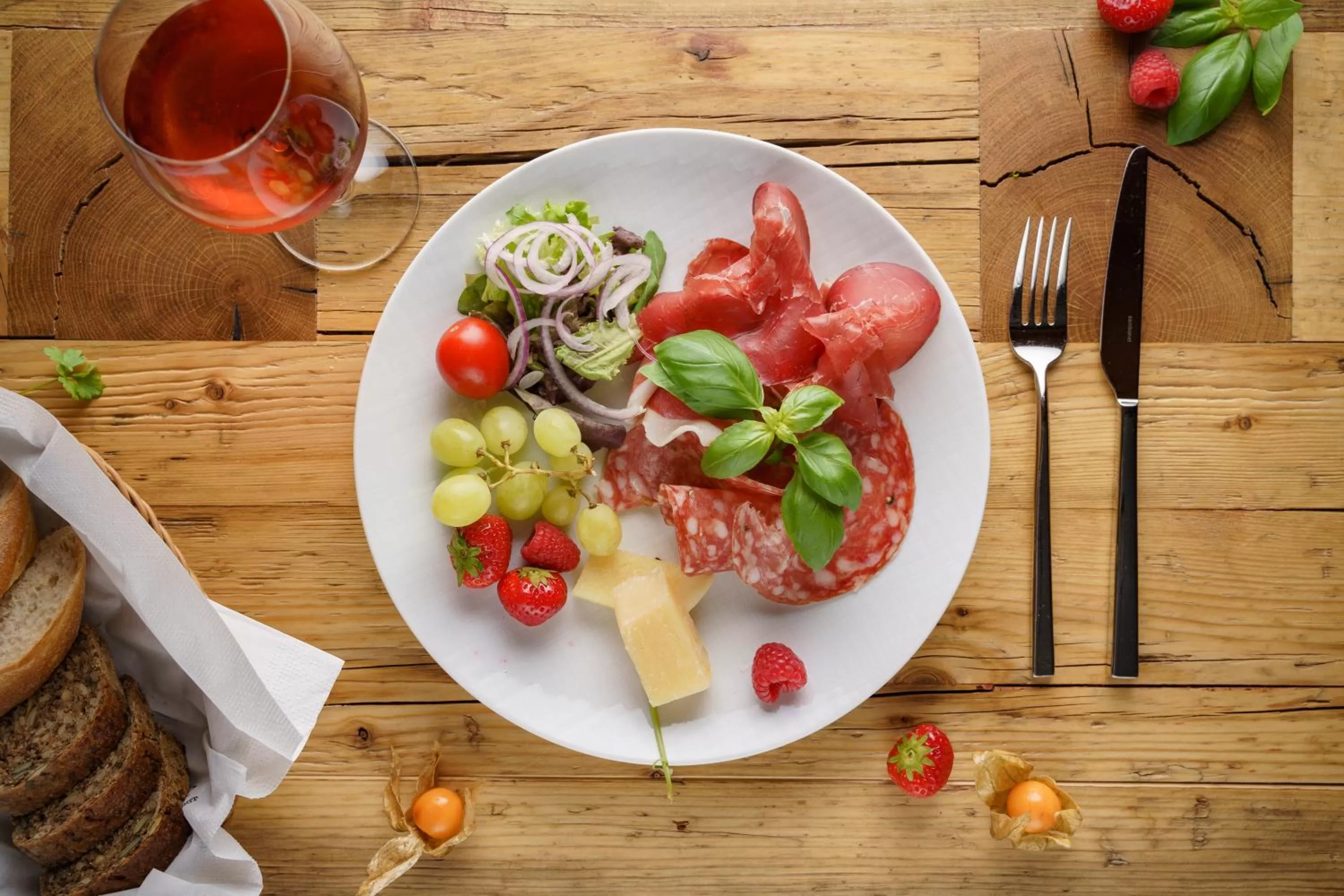 Food in BlnCty Hotel