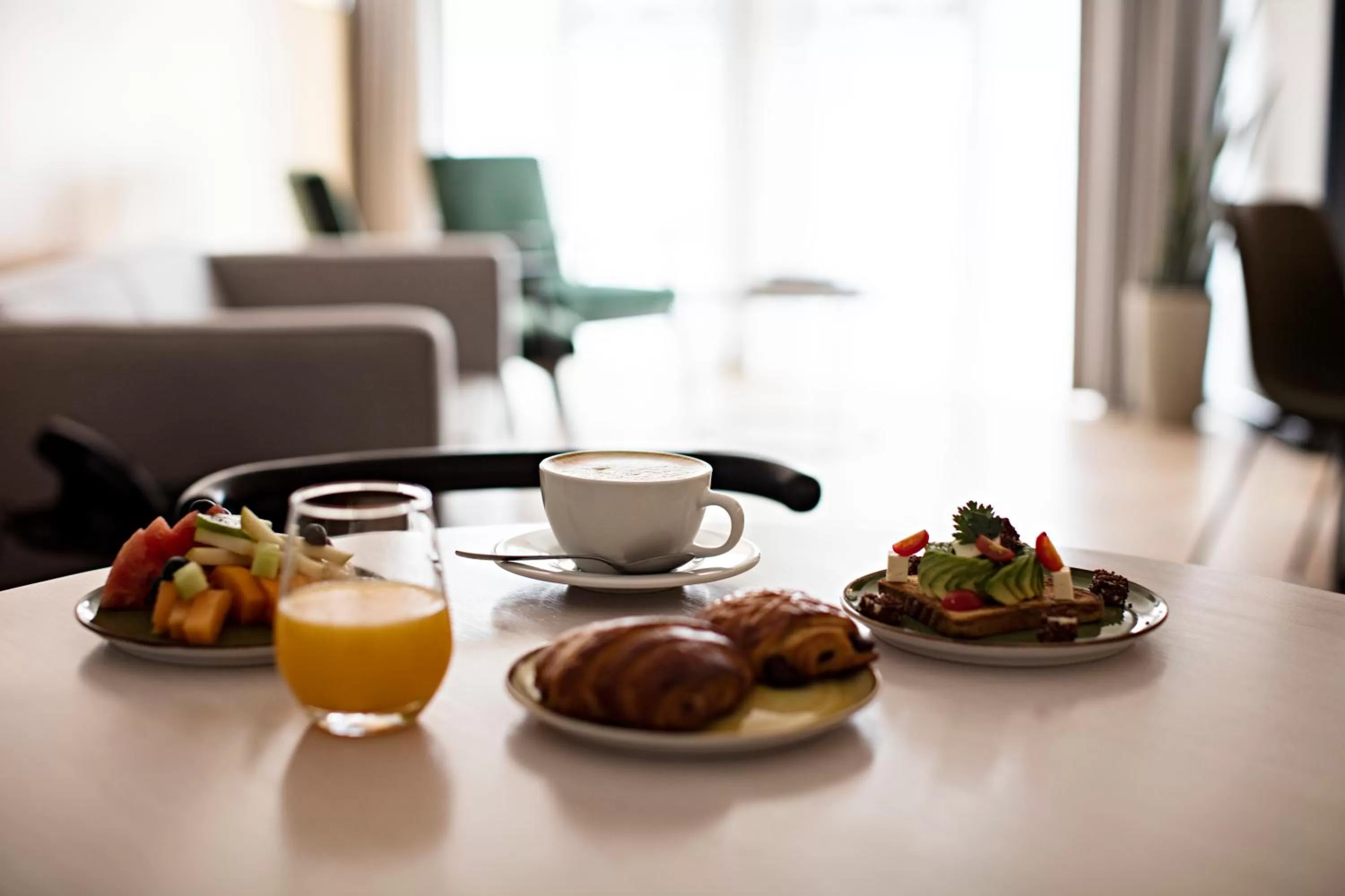 Living room in Met Hotel