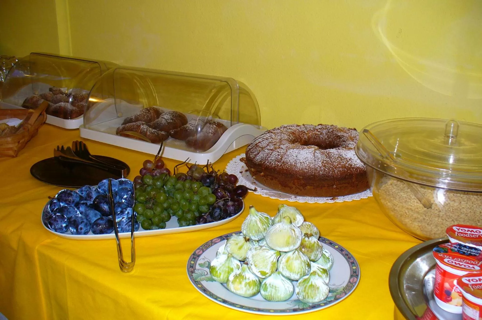 Buffet breakfast in Hotel La Marticana