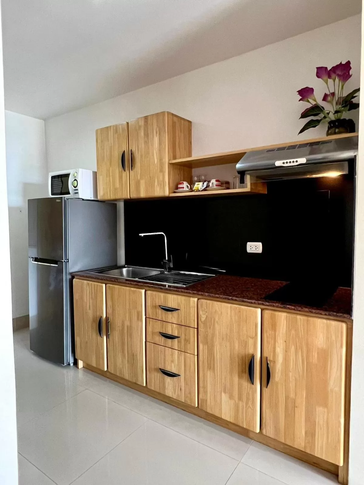 Mountain Seaview Luxury Apartments