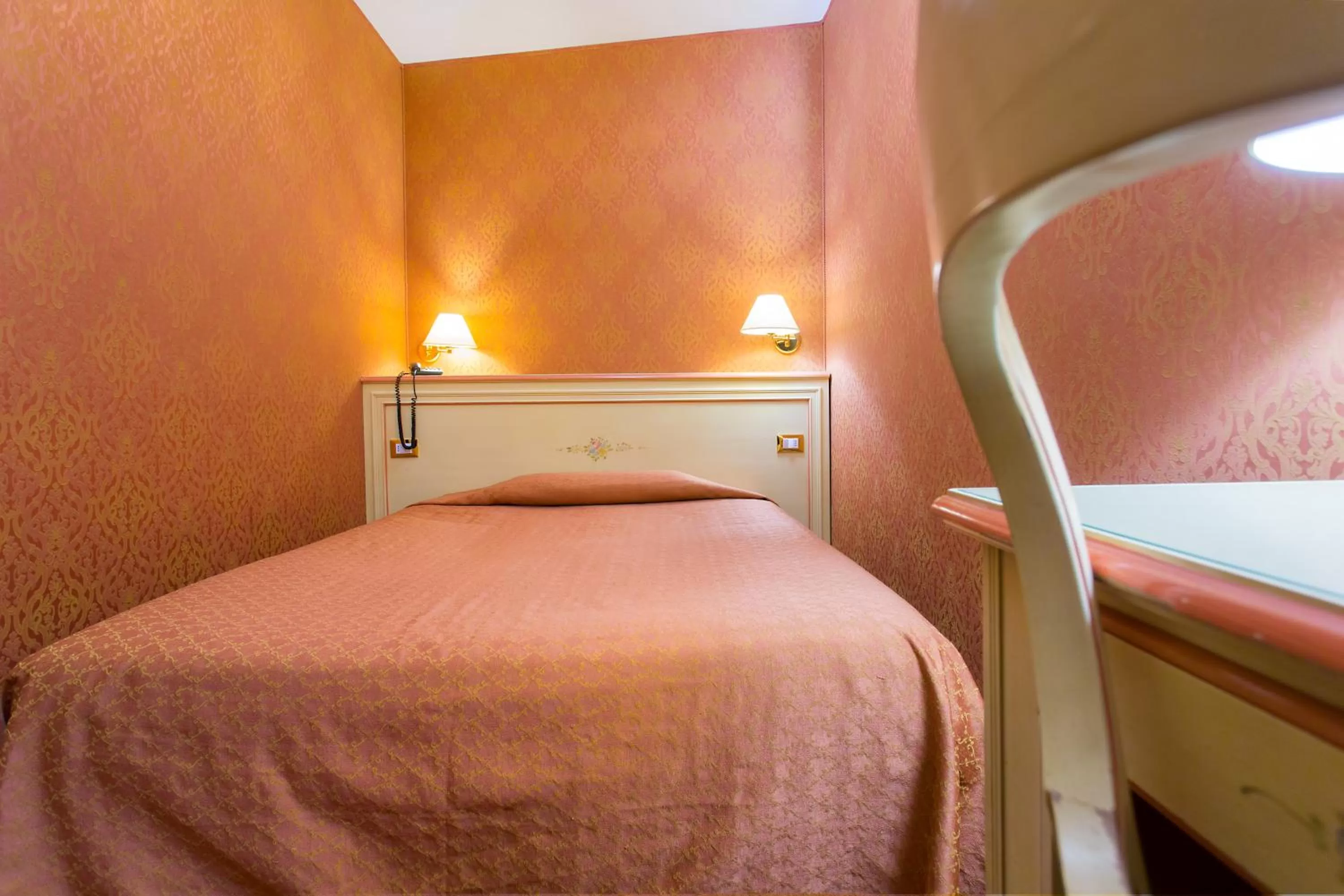 Bed in Hotel Conterie