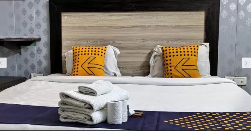 Bedroom, Bed in Hotel Taj Stay Agra