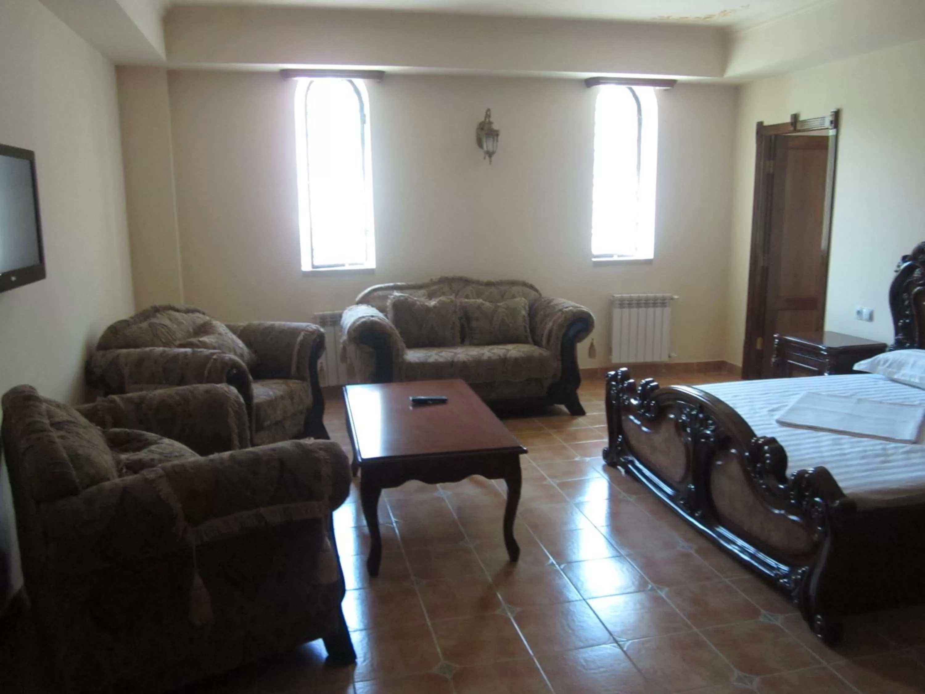 Photo of the whole room, Seating Area in Venezia Palazzo Hotel