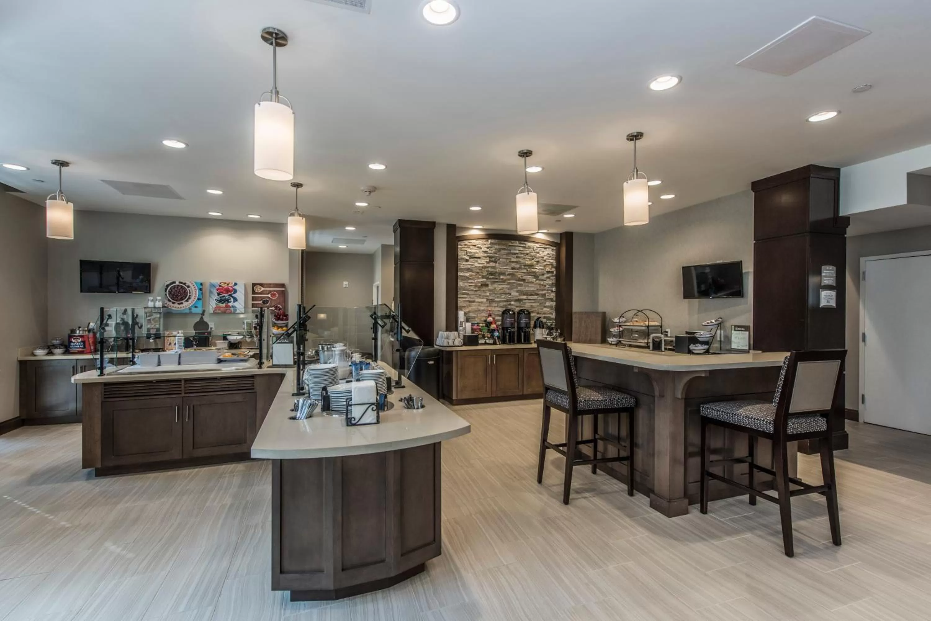 Breakfast in Staybridge Suites Charleston - Mount Pleasant by IHG