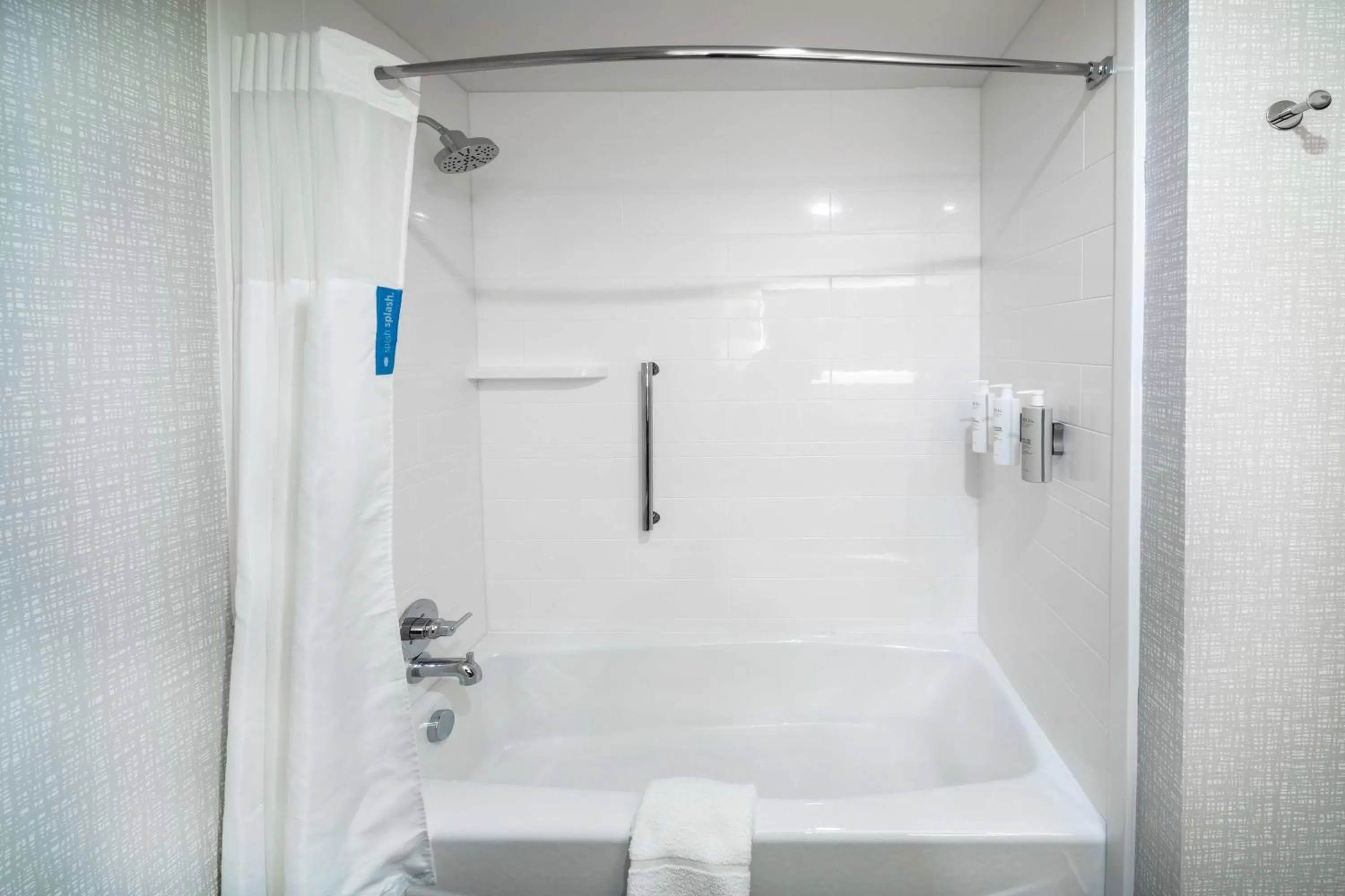 Bathroom in Hampton Inn & Suites Canyon, Tx