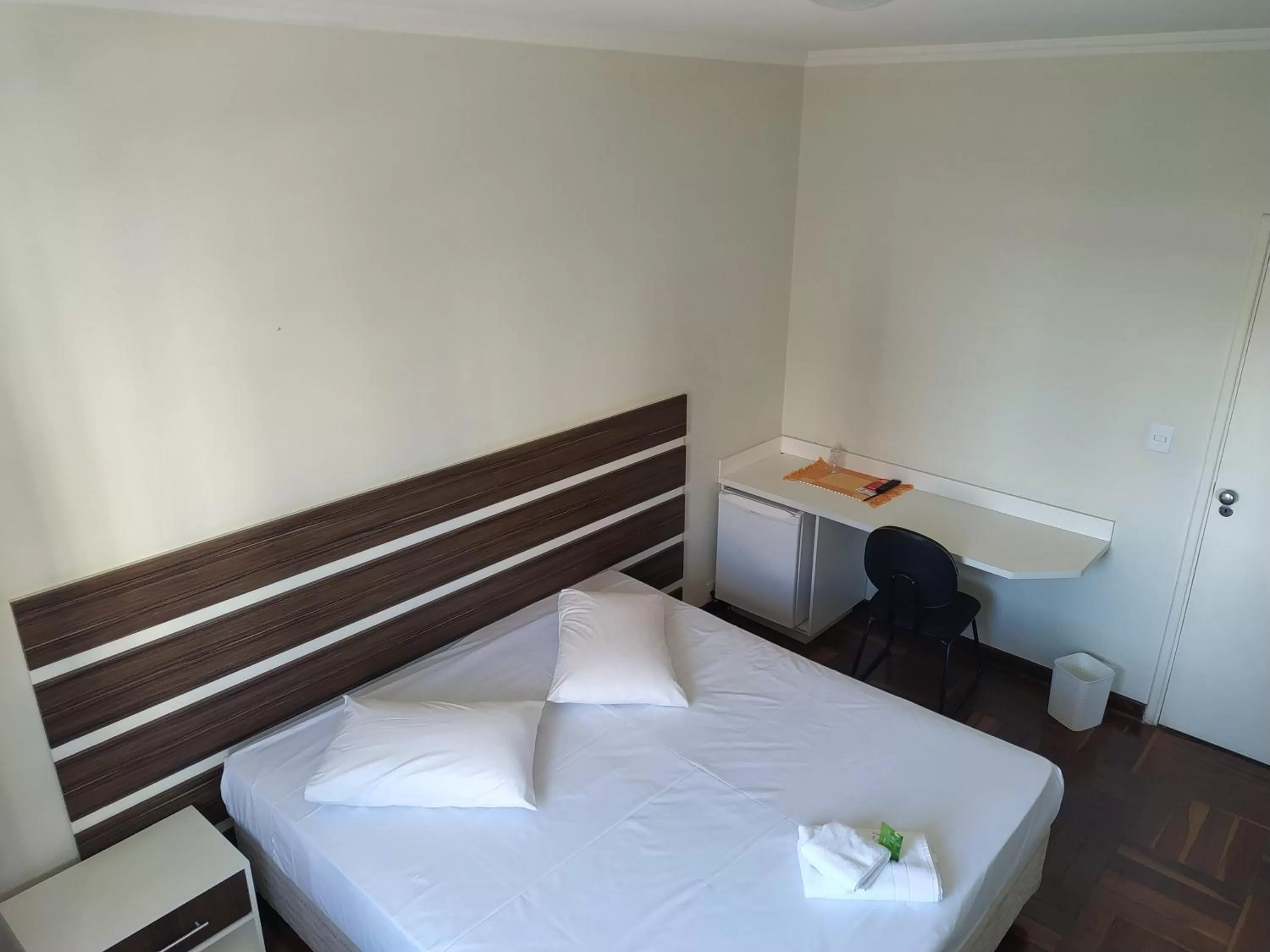 Bedroom, Bed in Libero Hotel