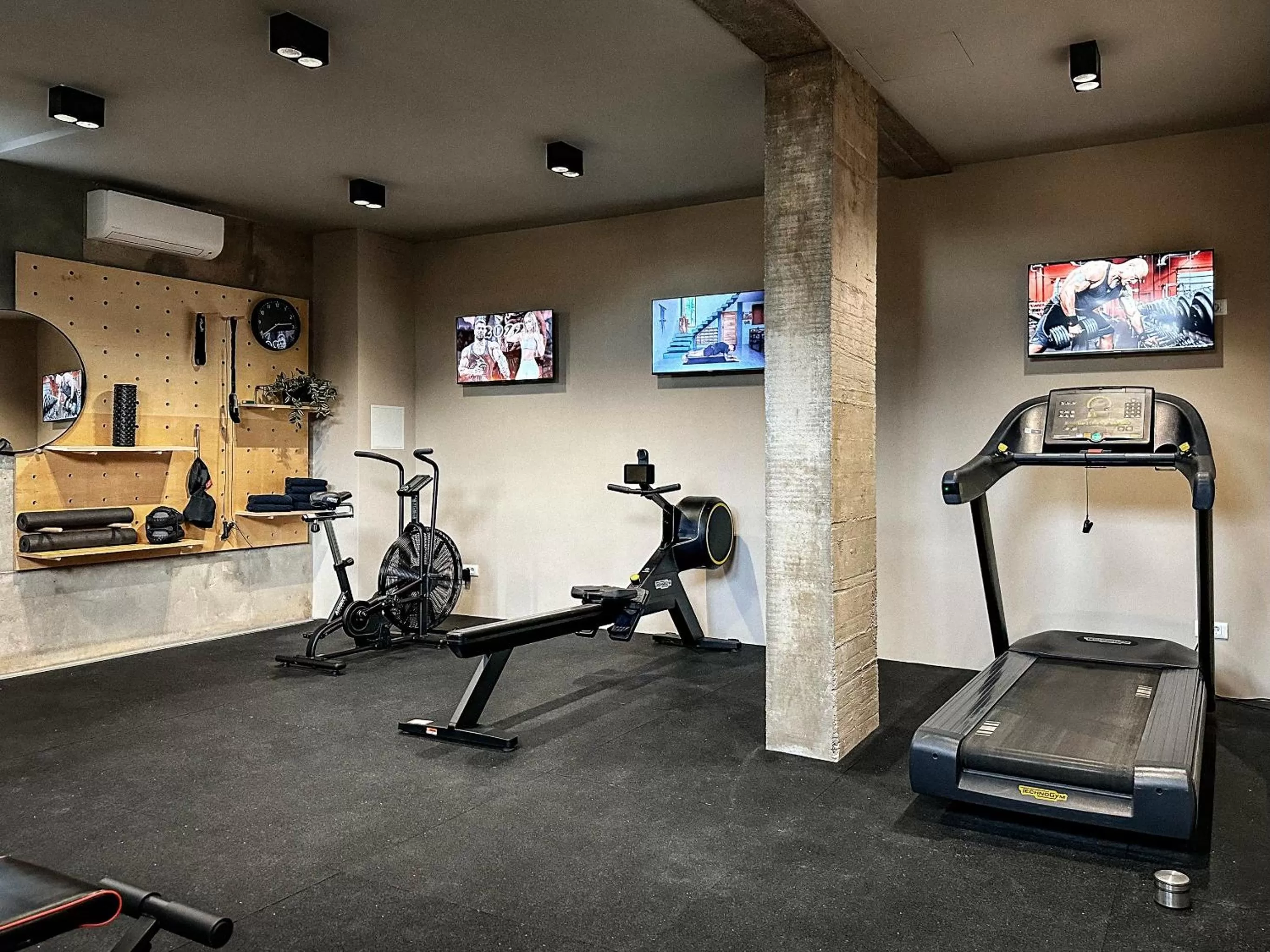 Fitness centre/facilities in Hotel Mediteran