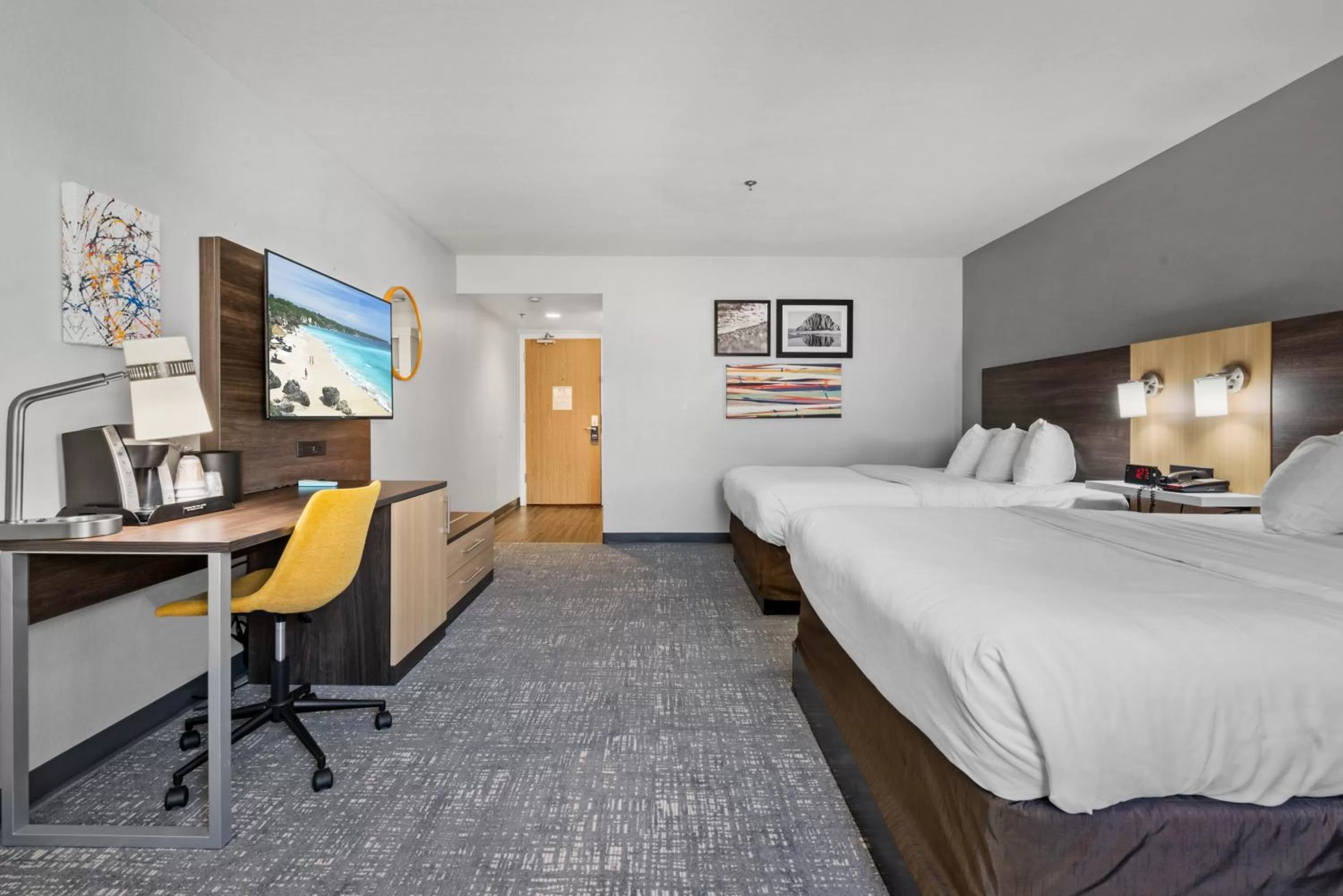 Bedroom, Bed in Hotel Avisa Downtown