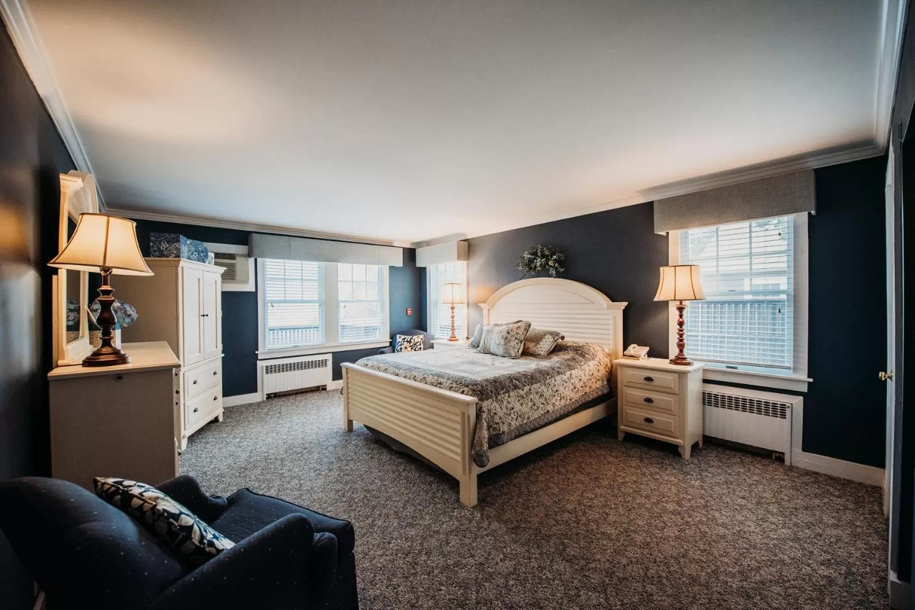 Bedroom, Bed in Manchester View