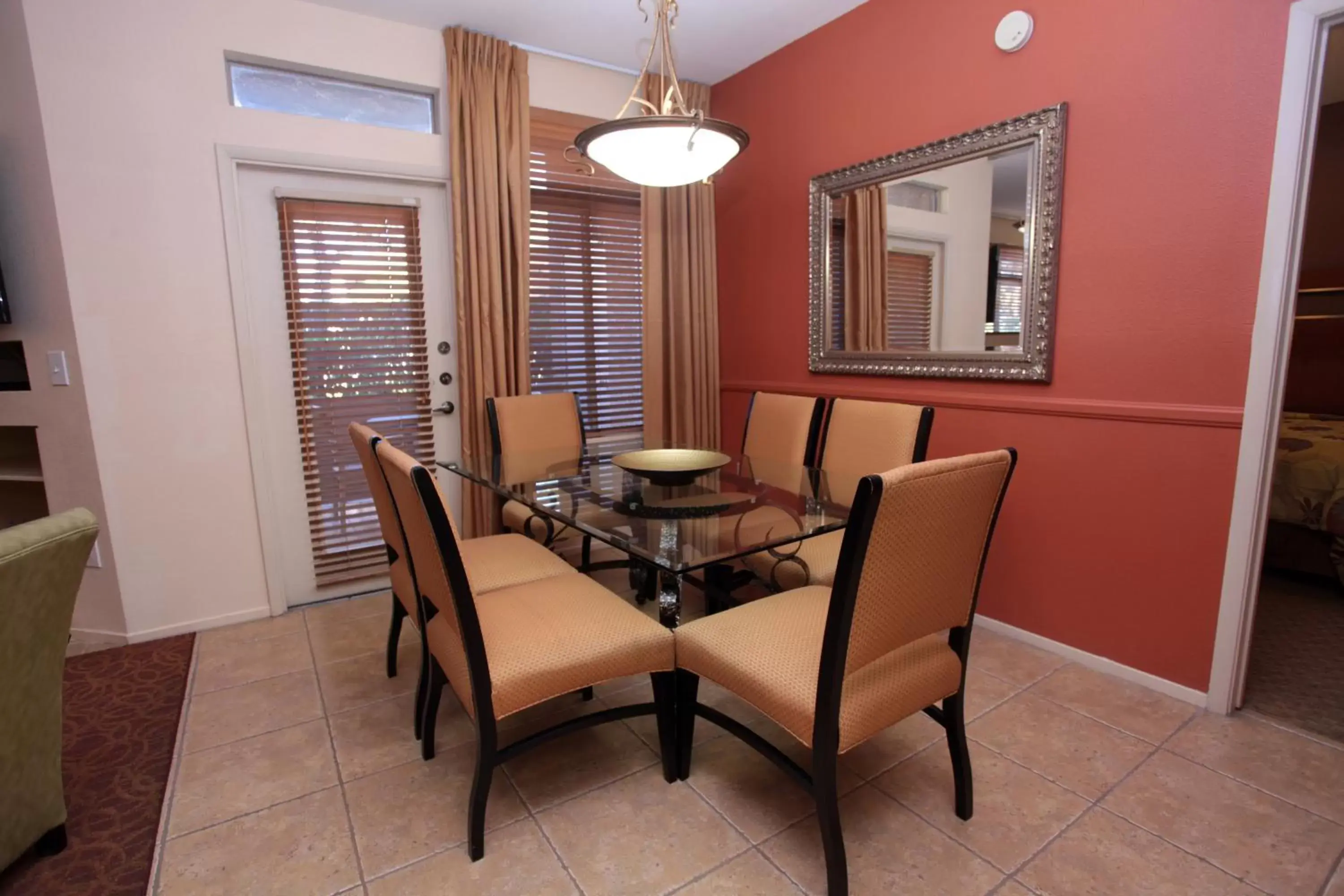 Two-Bedroom Unit in The Cliffs at Peace Canyon Two-Bedroom Unit in The Cliffs at Peace Canyon