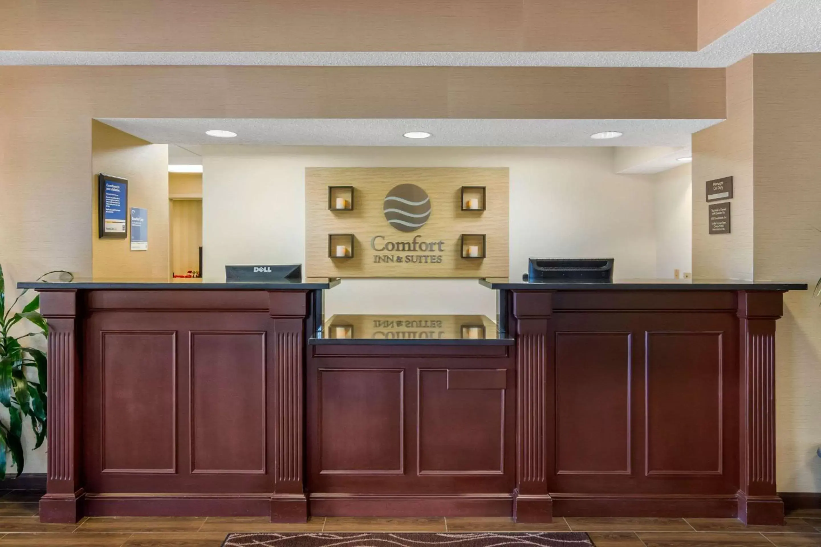 Comfort Inn & Suites LaGrange East Comfort Inn & Suites LaGrange East