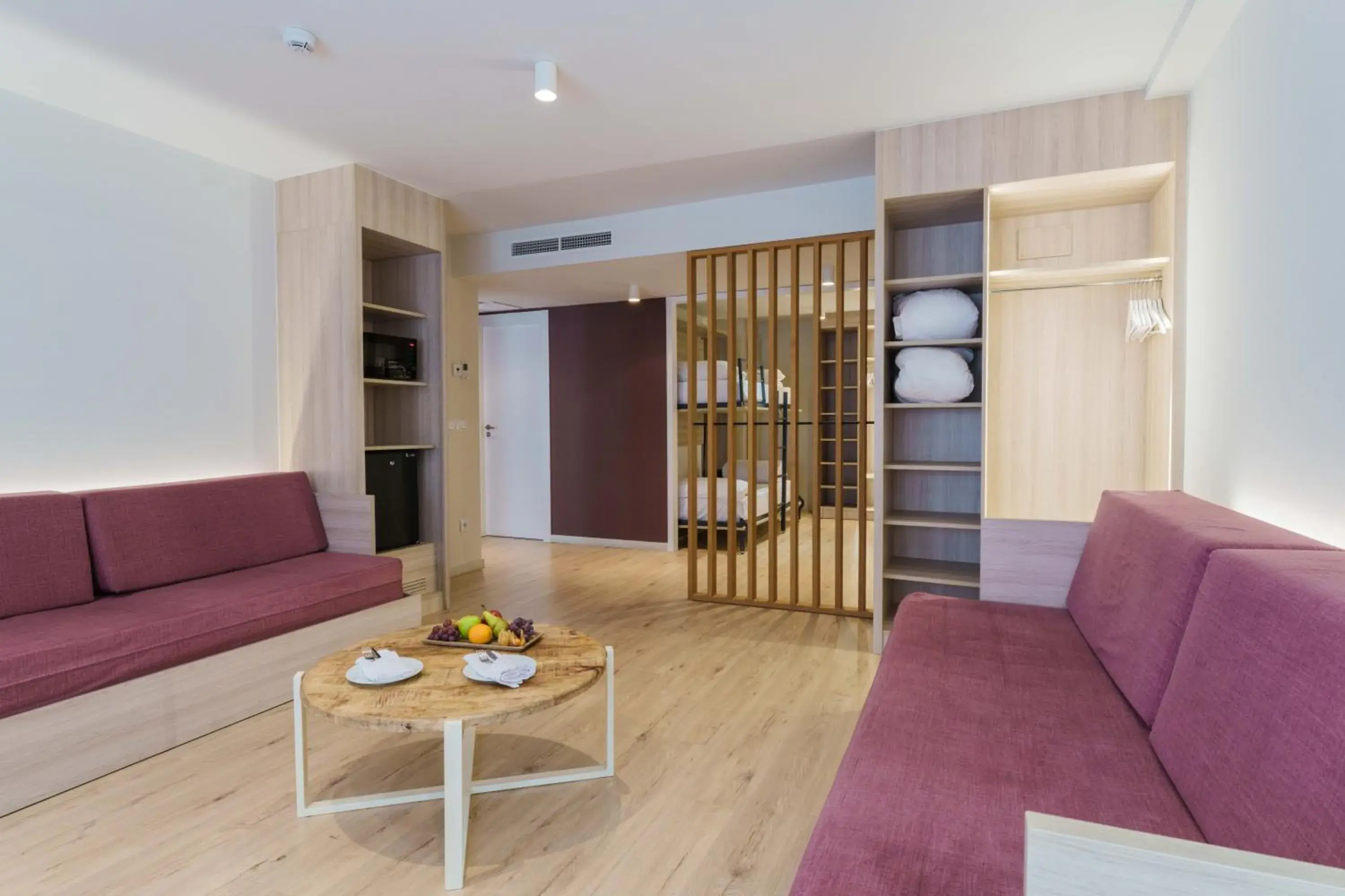 Deluxe Family Room in Hotel & Aparthotel Cosmos Deluxe Family Room in Hotel & Aparthotel Cosmos