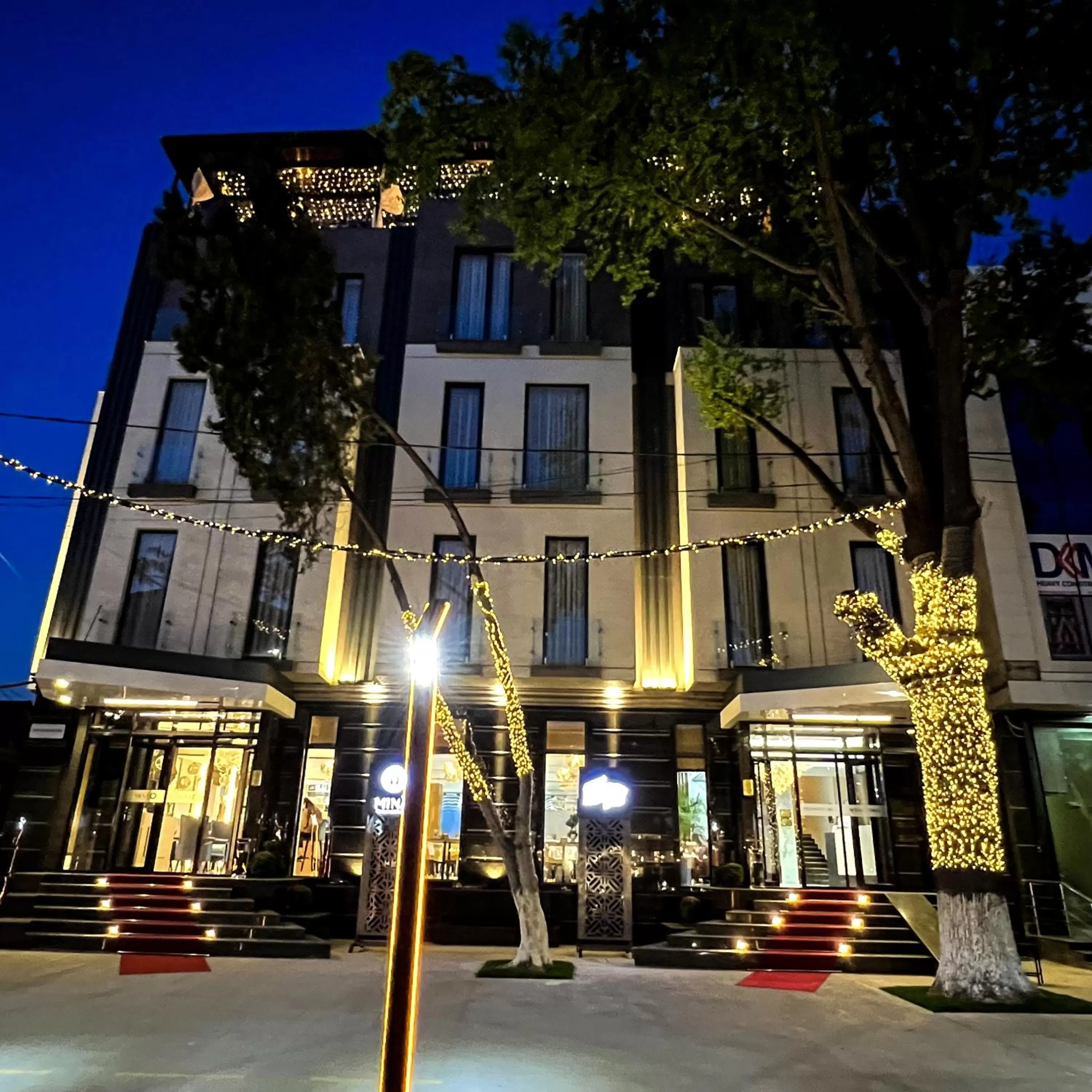 Property building in MedinaTown