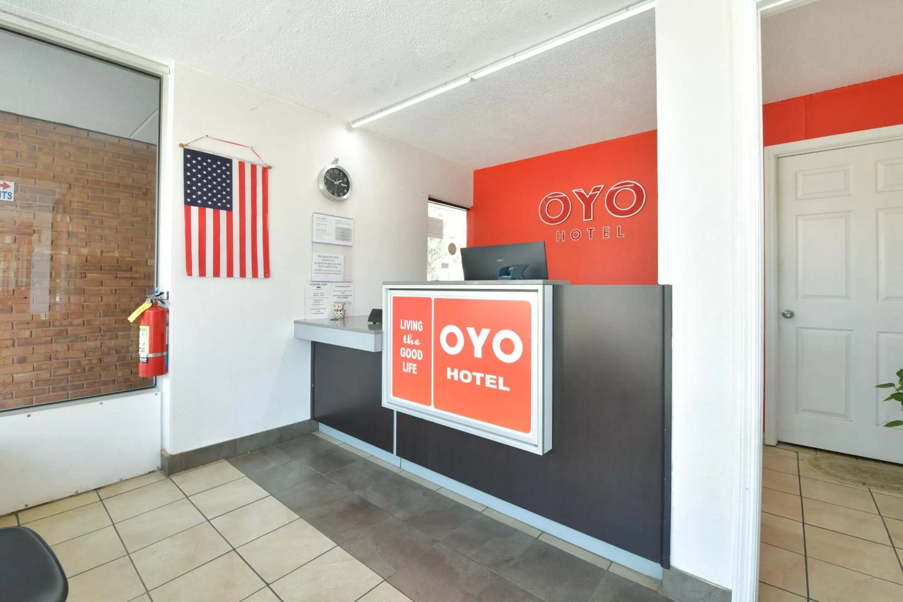 Lobby or reception in OYO Hotel Valdosta GA I-75