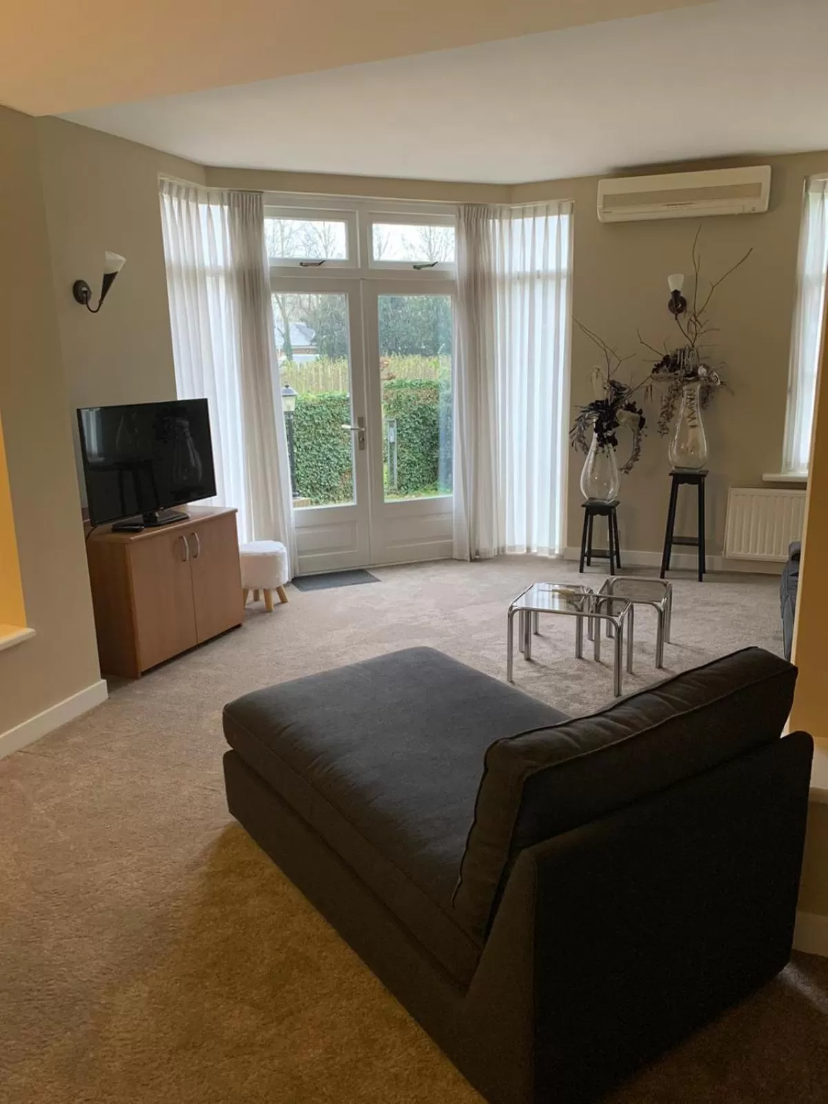 Living room, Bed in De Gouden Molen