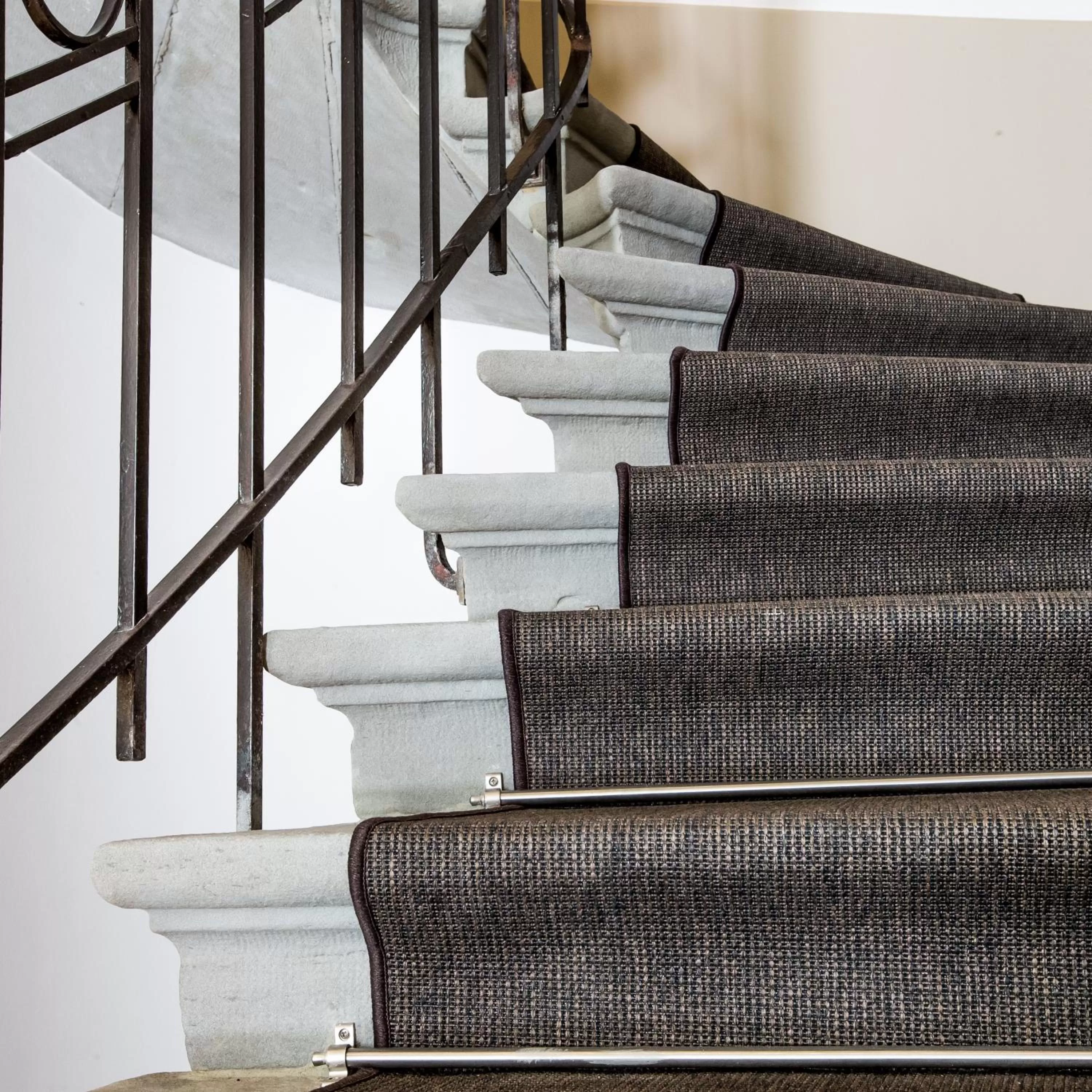 Decorative detail in Hôtel des Voyageurs Boutique