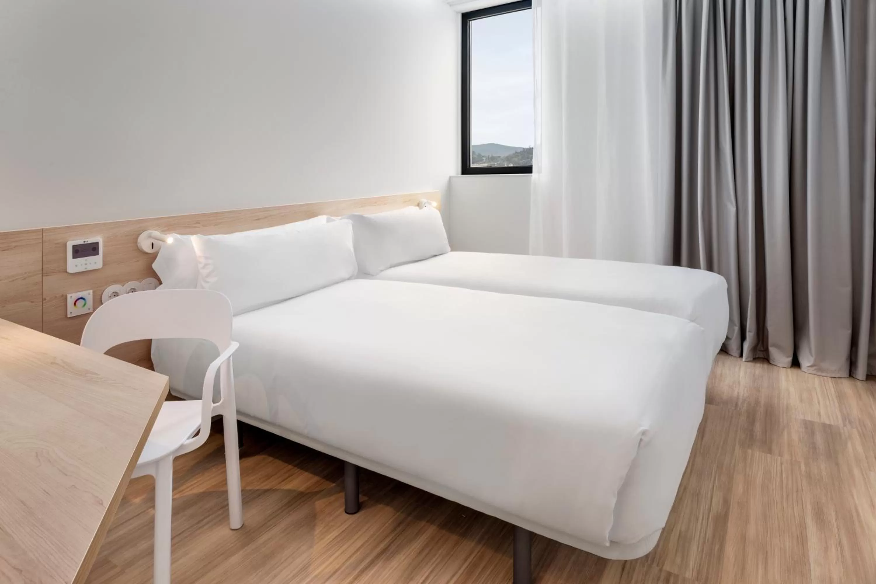 Bed in B&B HOTEL Famalicão