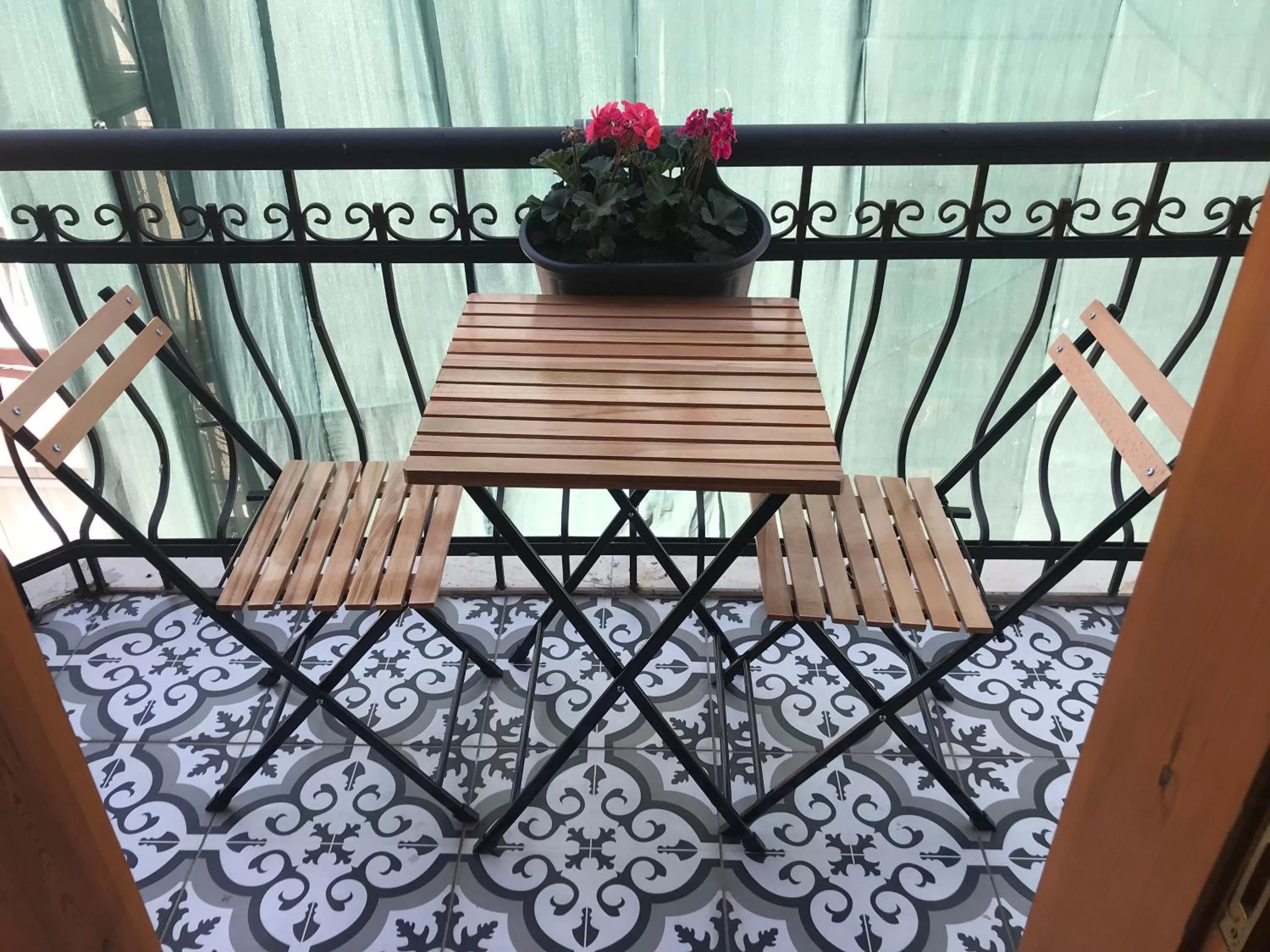 Balcony/Terrace in Green Mansion