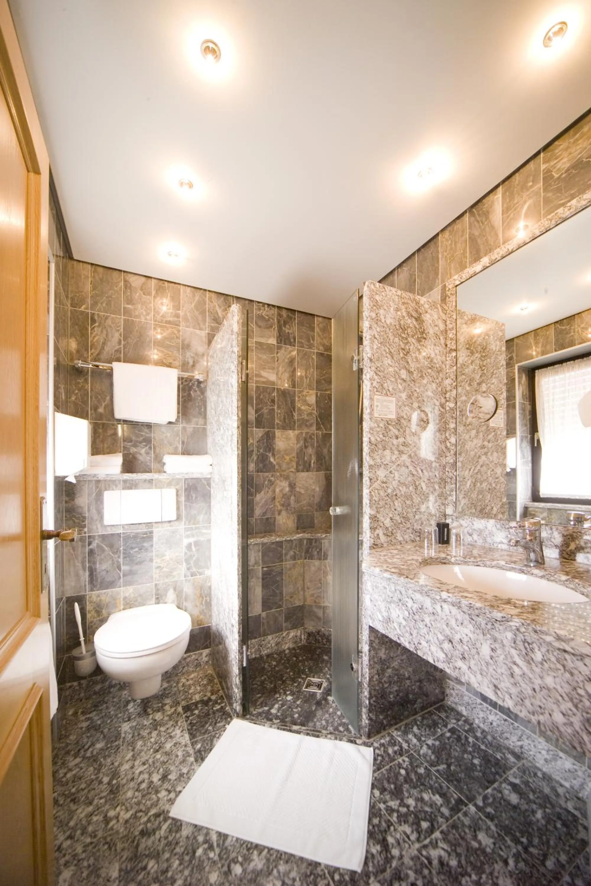 Flair Hotel Dobrachtal