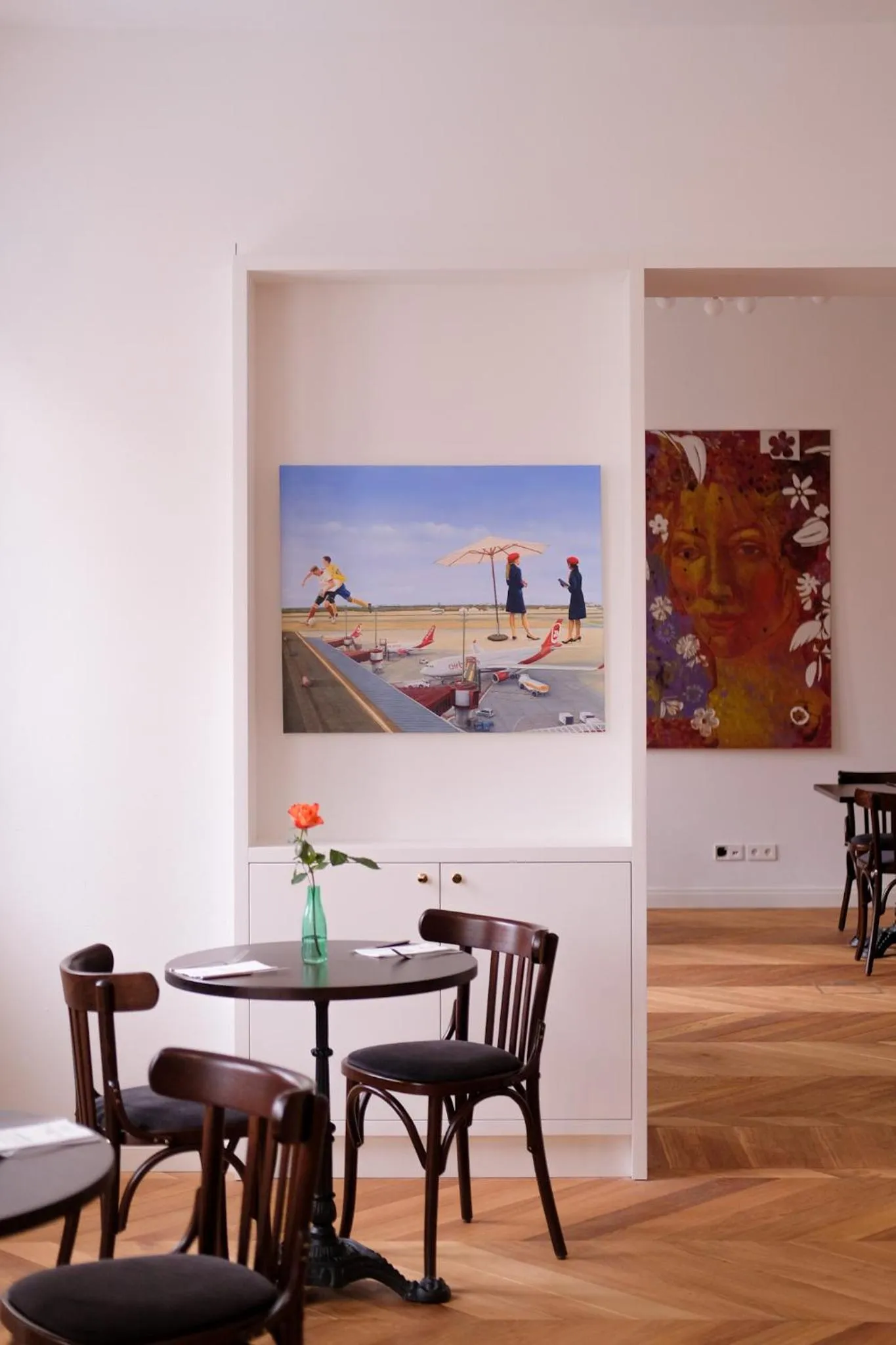 Restaurant/places to eat in Hotel Lindenufer