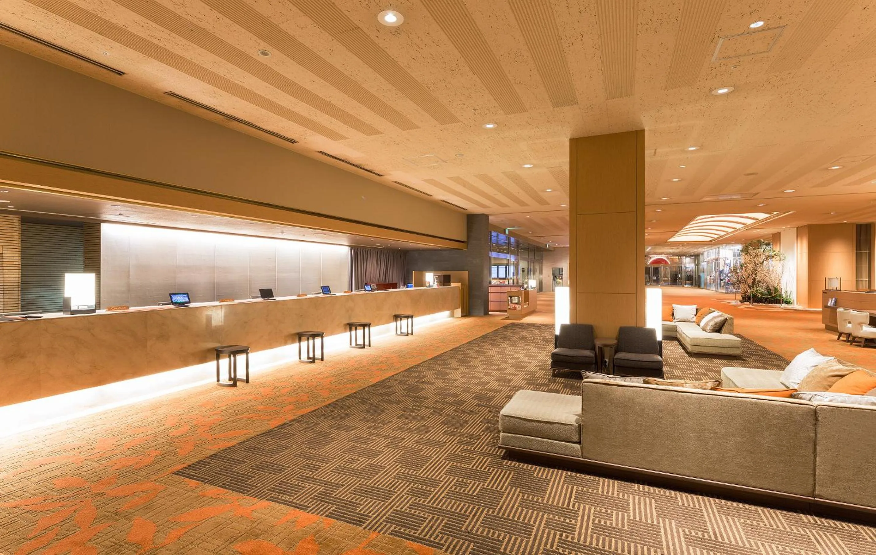 Lobby or reception in Keio Plaza Hotel Sapporo
