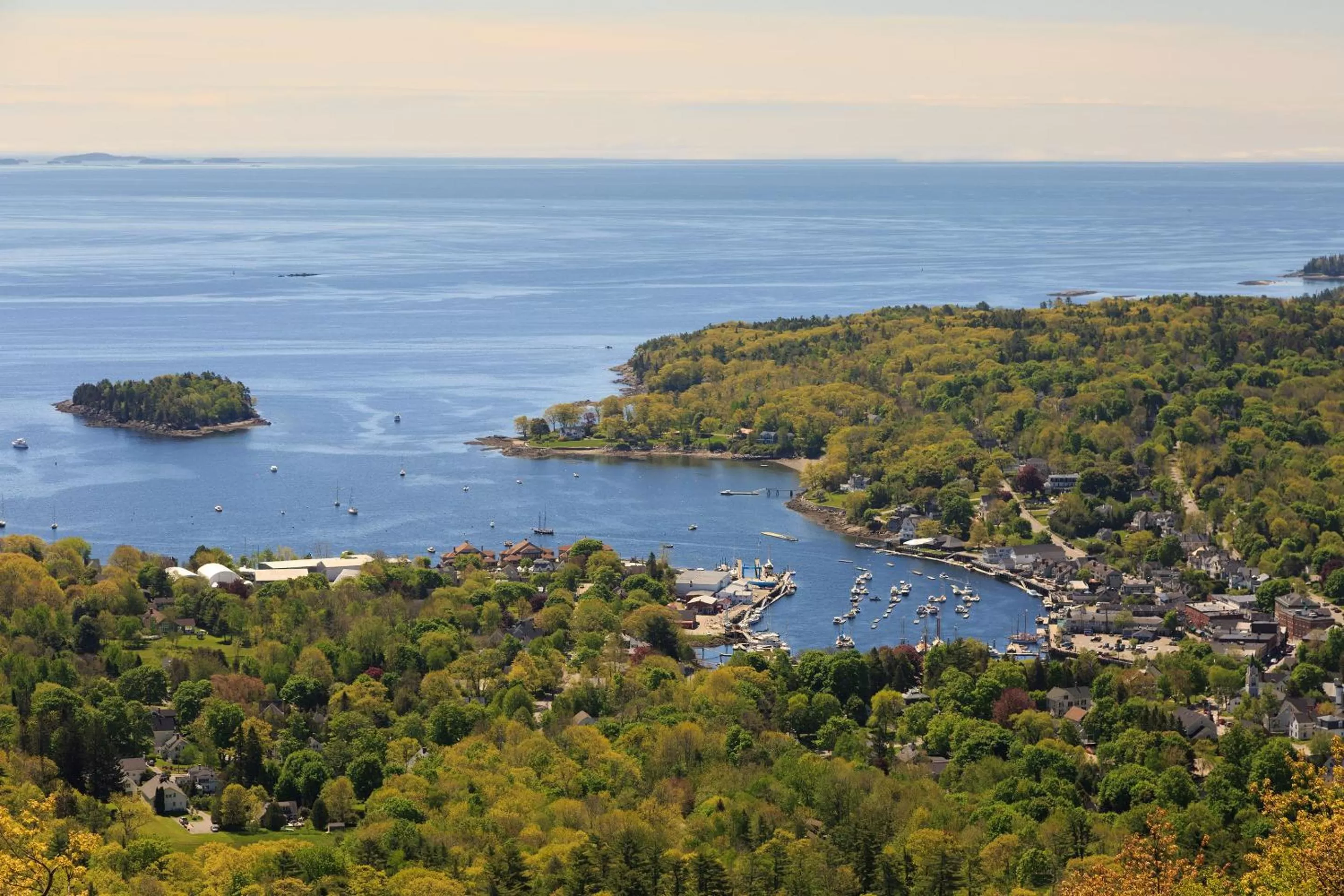 Natural landscape in 16 Bay View