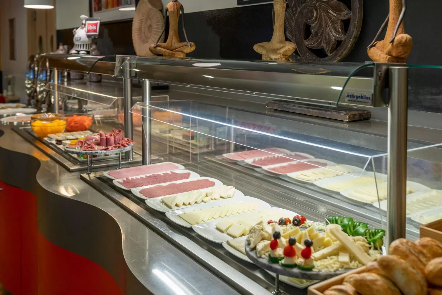 Food and drinks in Ibis Izmir Alsancak