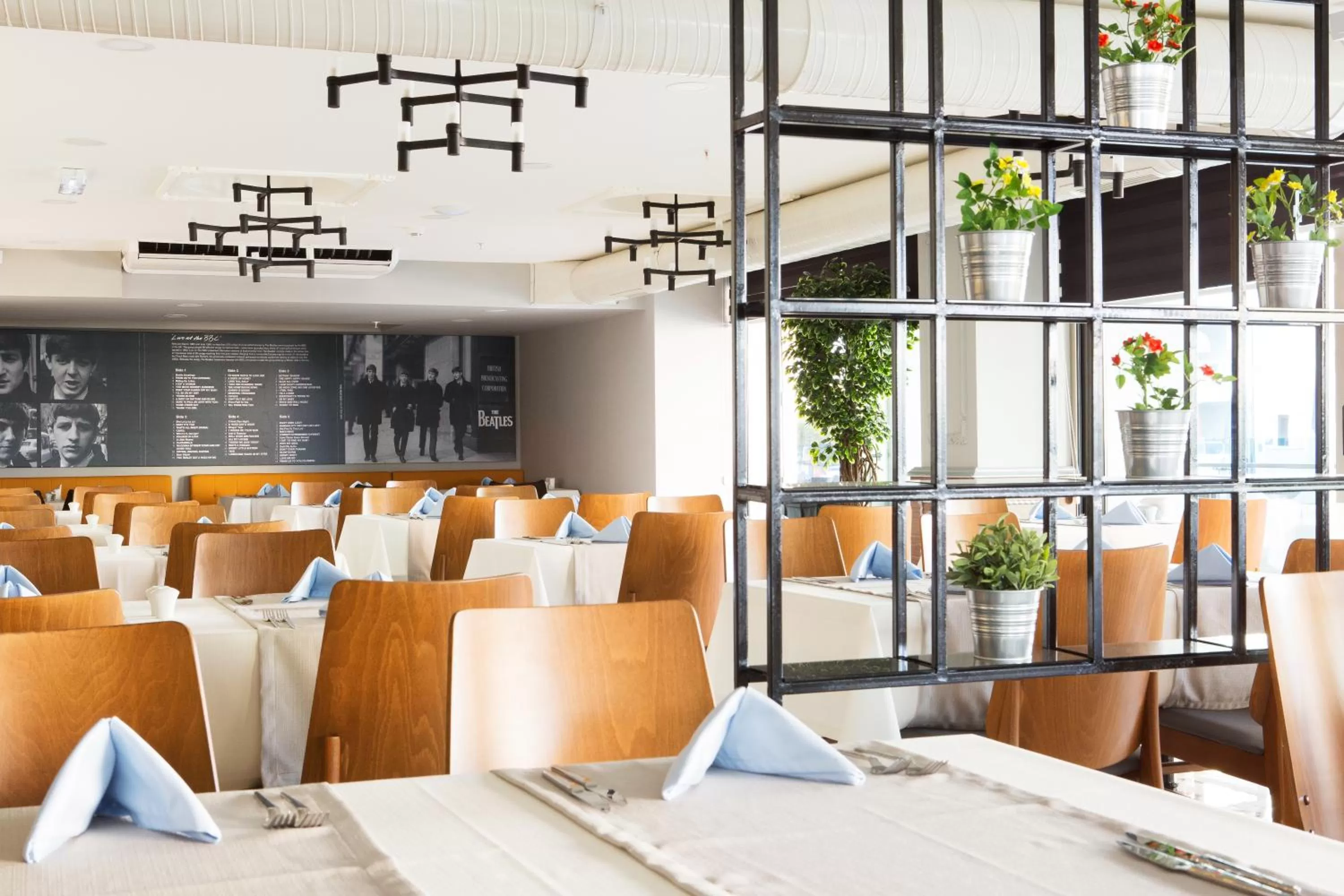 Restaurant/places to eat in Sunprime C-Lounge - Adult Only