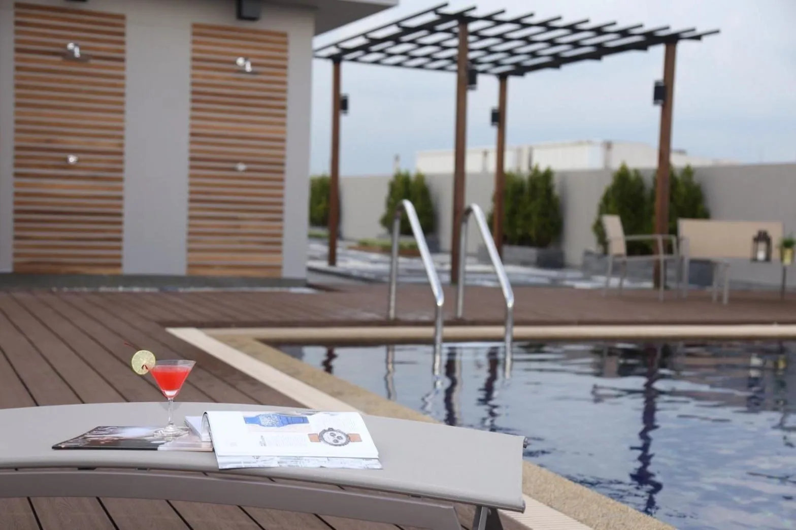 Swimming pool in Miracle Suvarnabhumi Airport