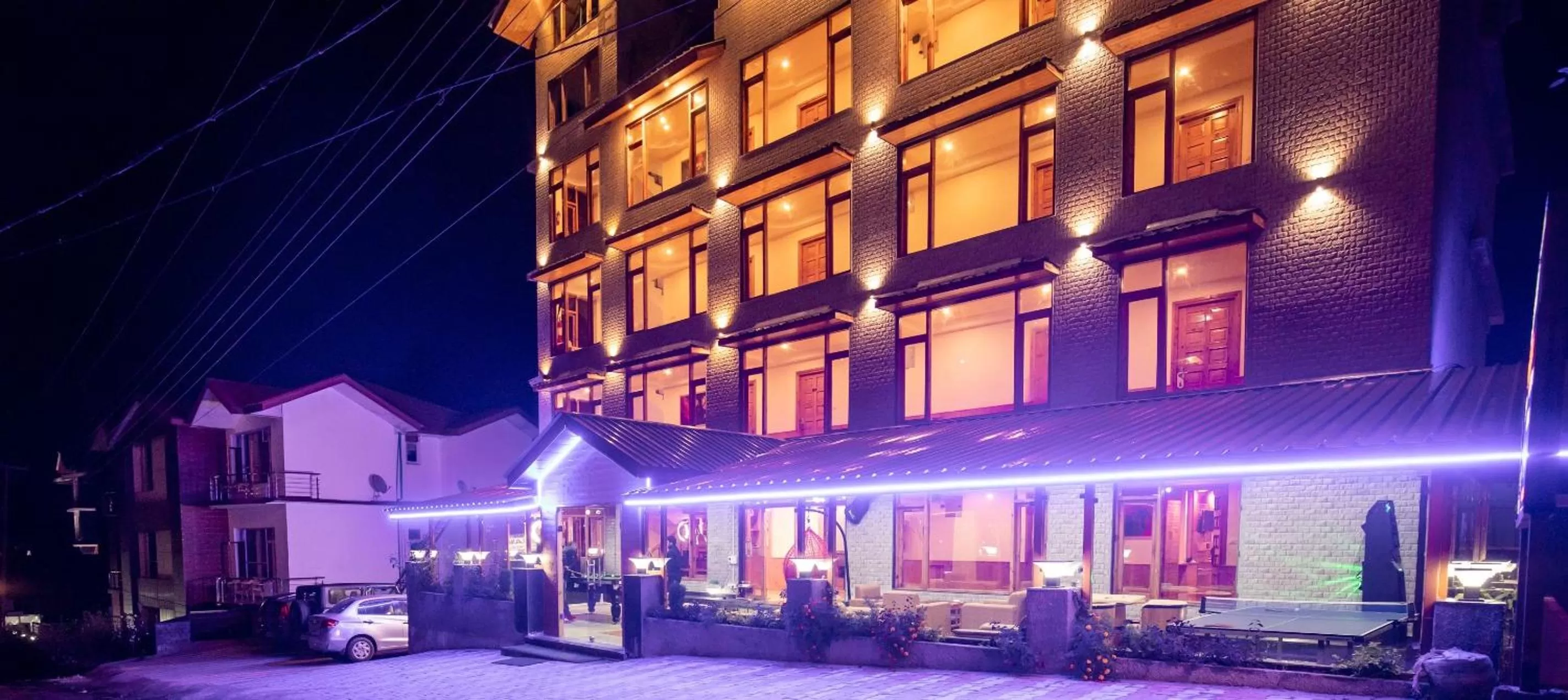 Game Room in Hotel Smugglers Mountain View - central heated & air Cooled