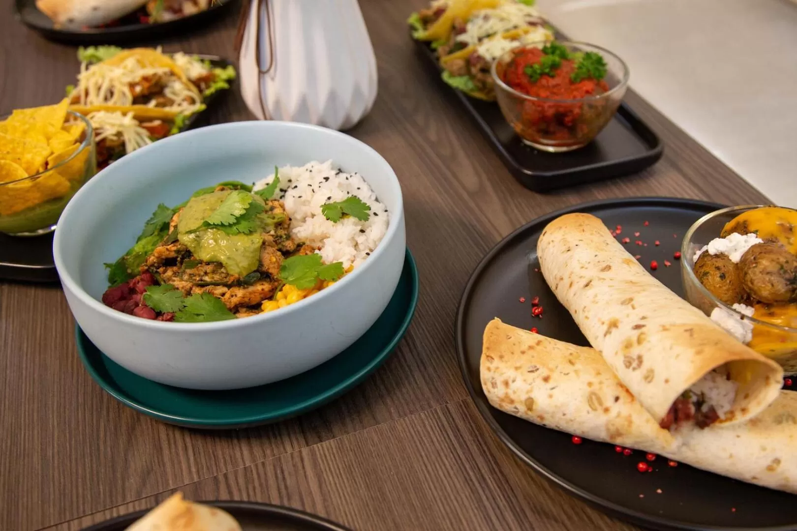 Restaurant/places to eat in Hotel La Villette