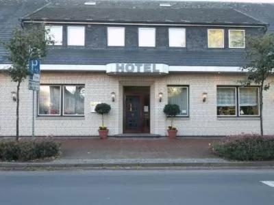 Facade/entrance, Property Building in Hotel Matthias