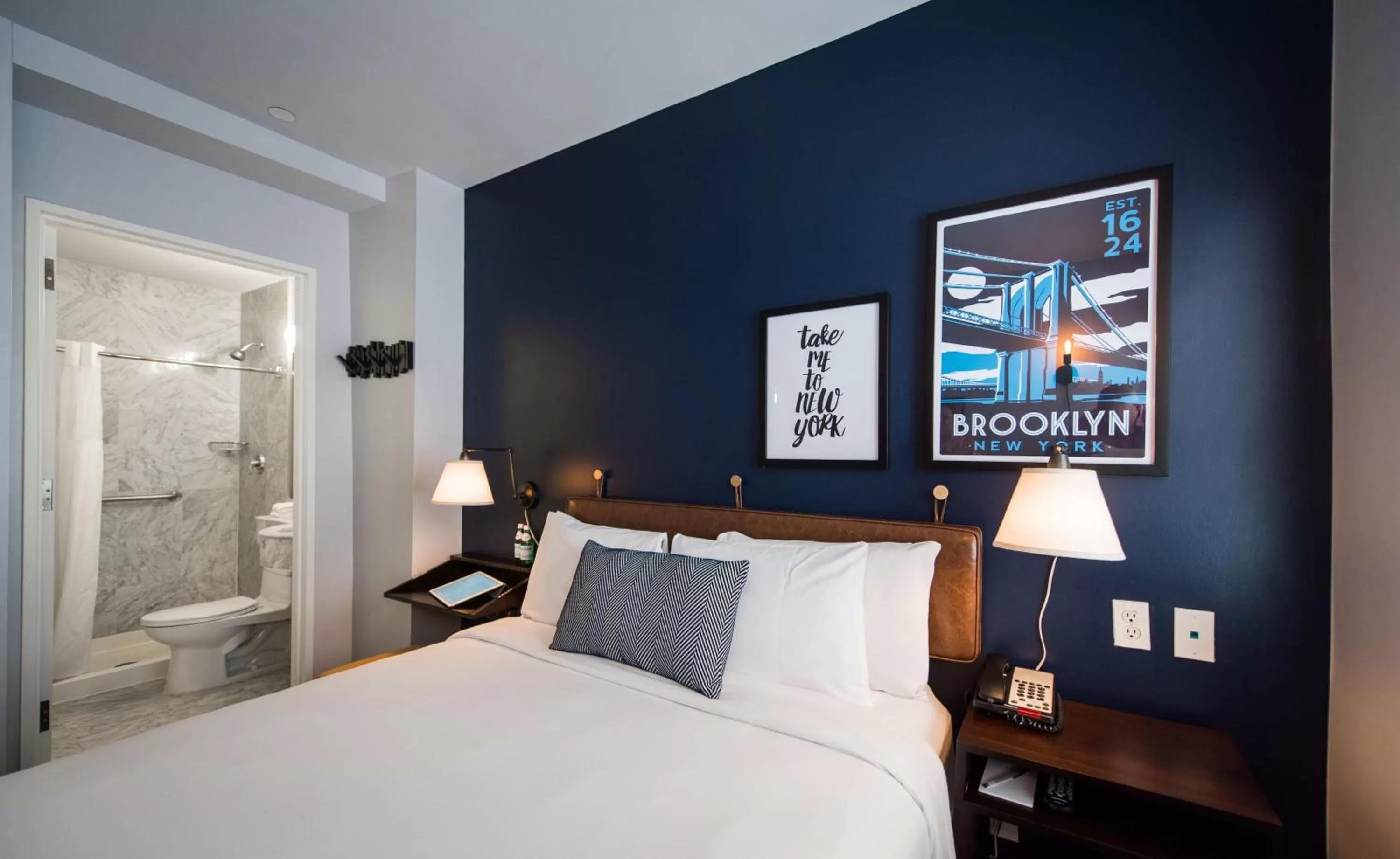 Other, Bed in U Hotel Fifth Avenue, Empire State Building